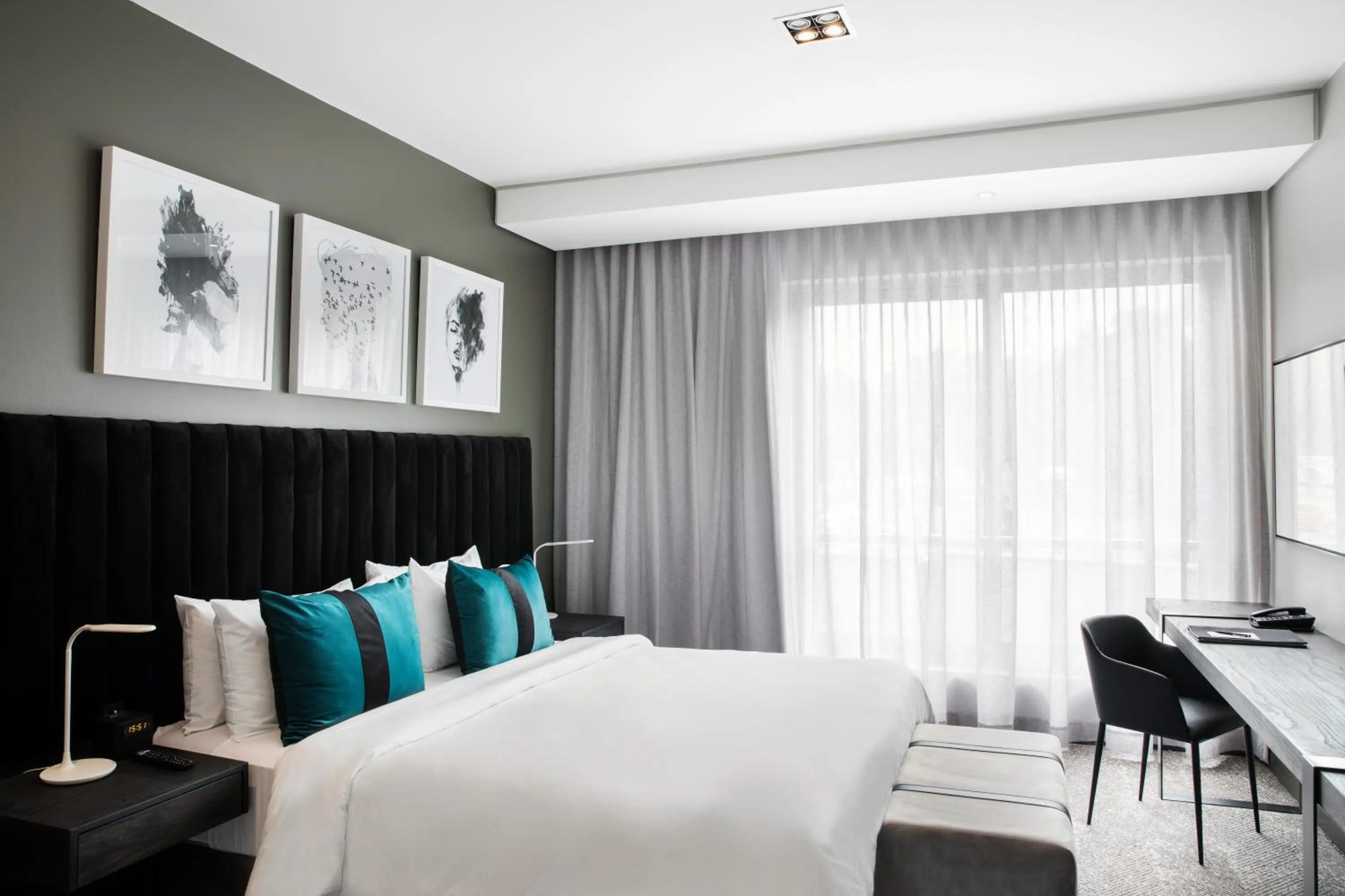 Bed in The Capital Empire