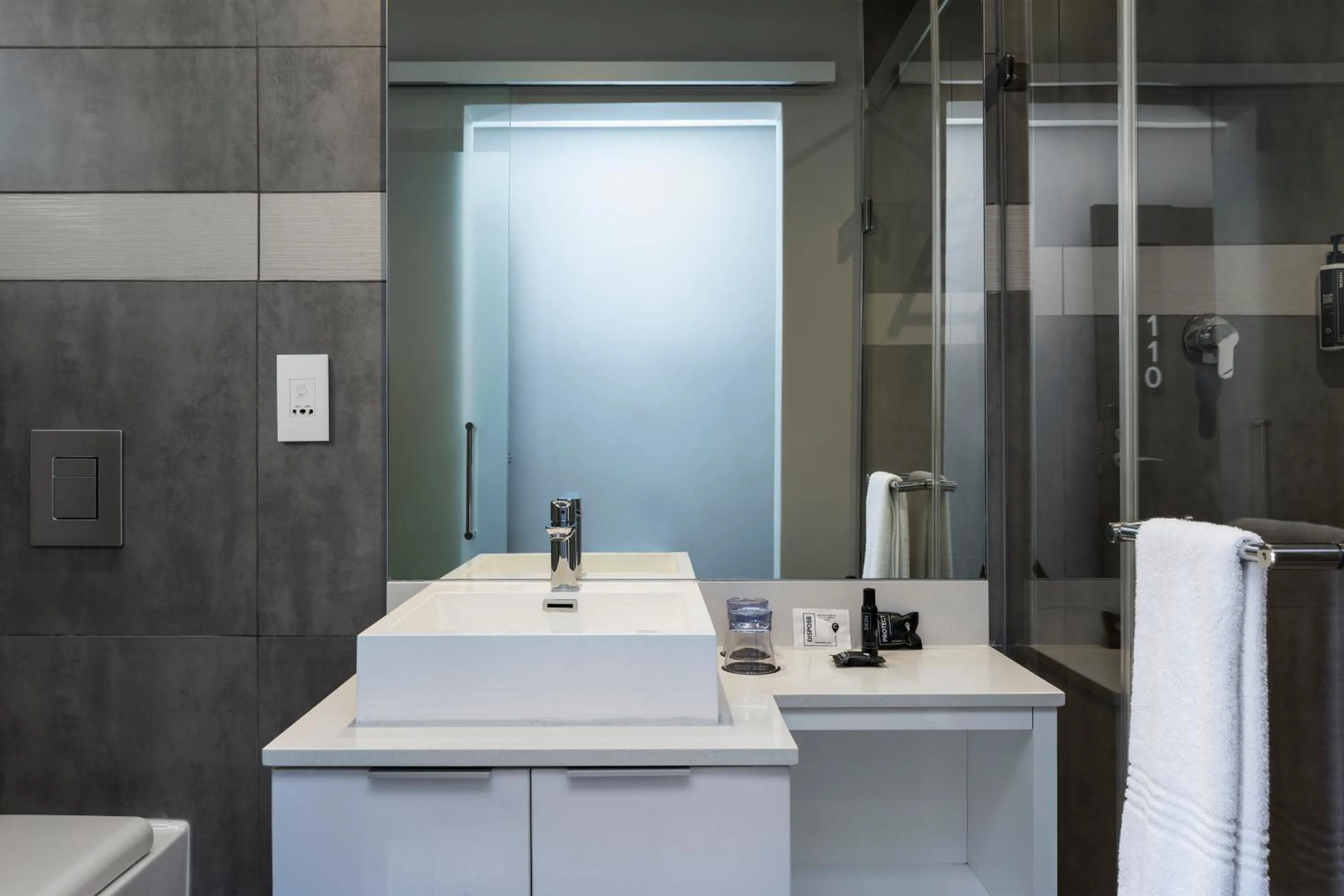 towels in The Capital Empire