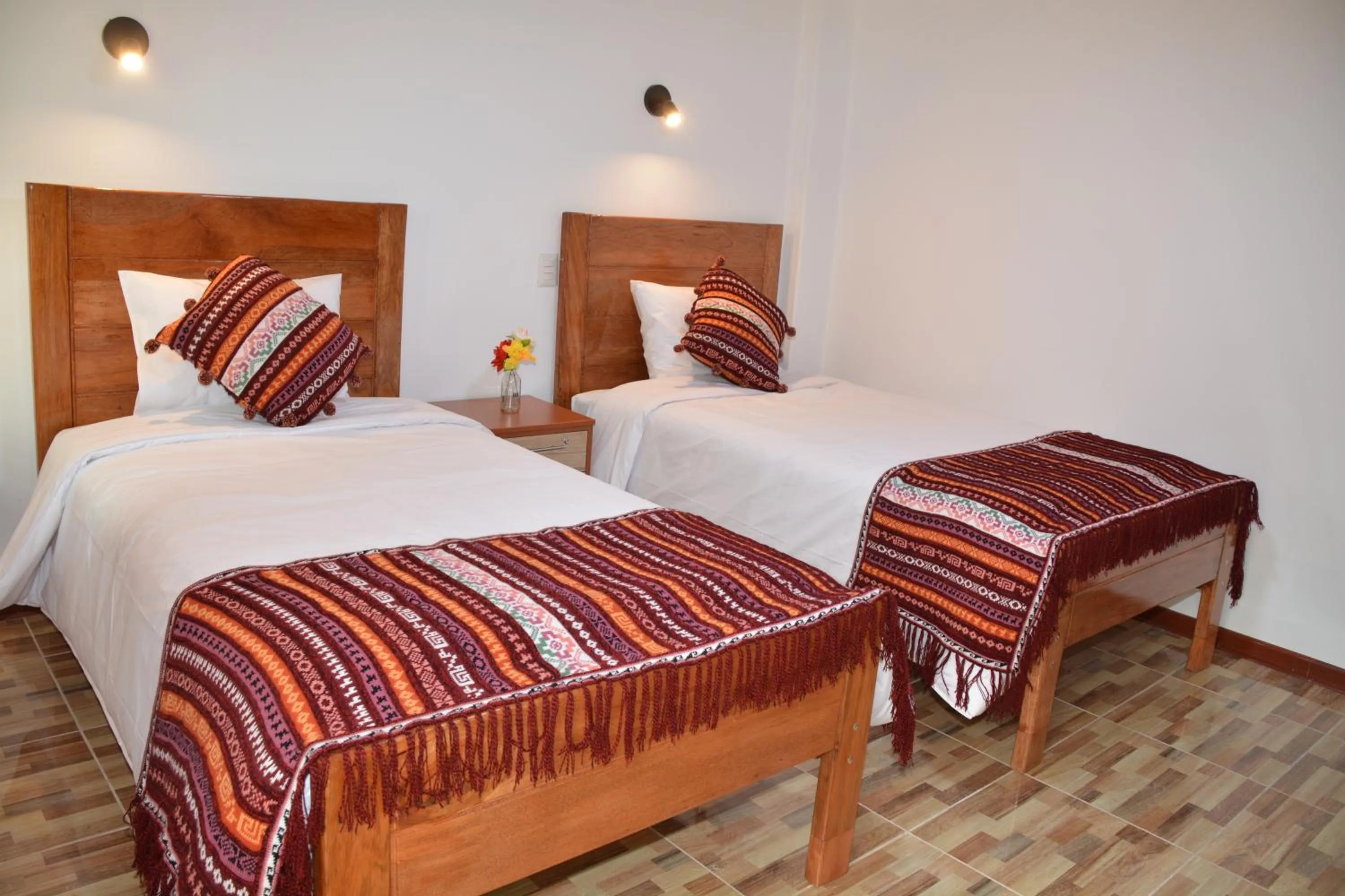 Budget Twin Room in Hotel Inka Pisac