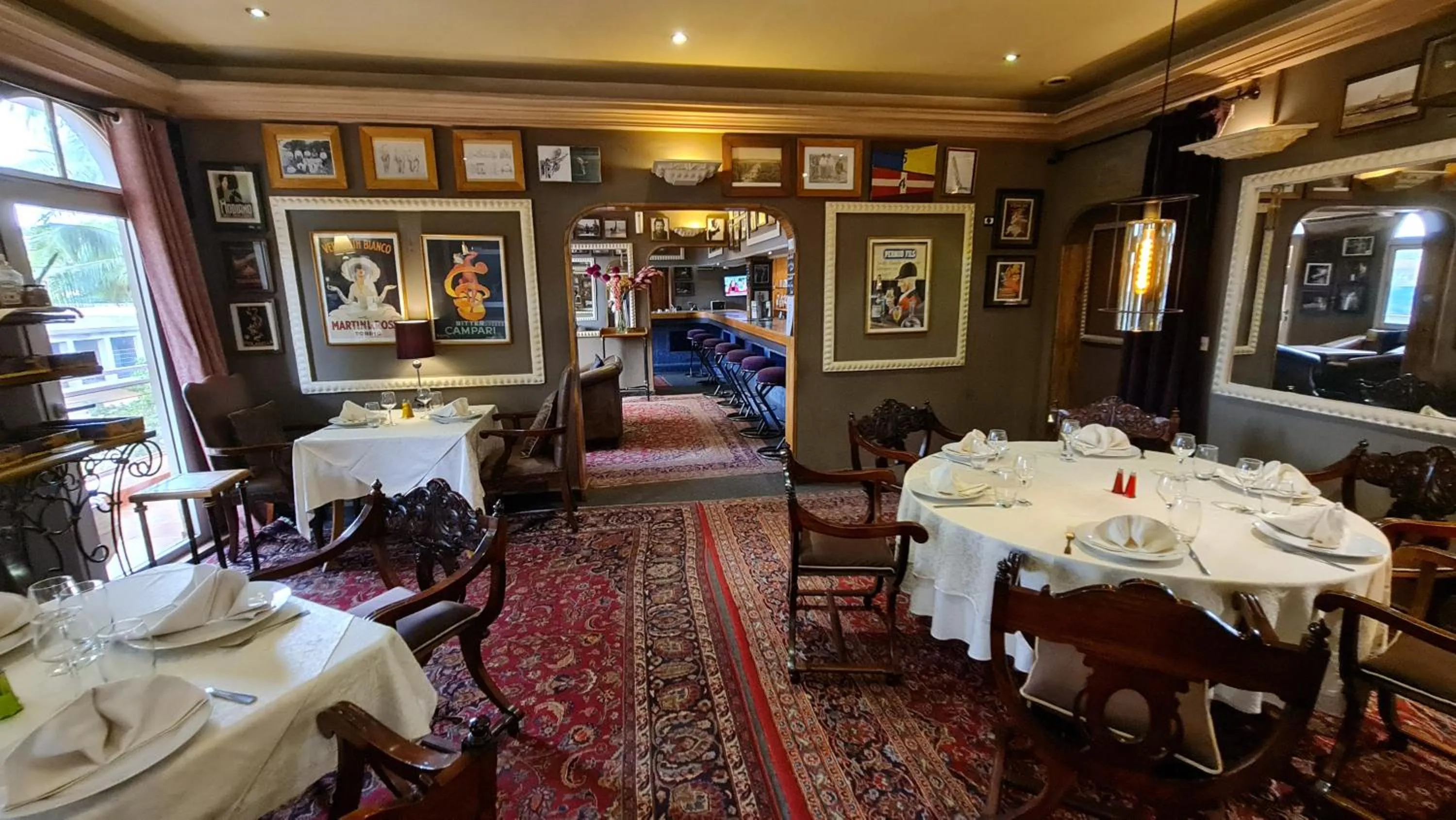 Restaurant/places to eat in Le Loft