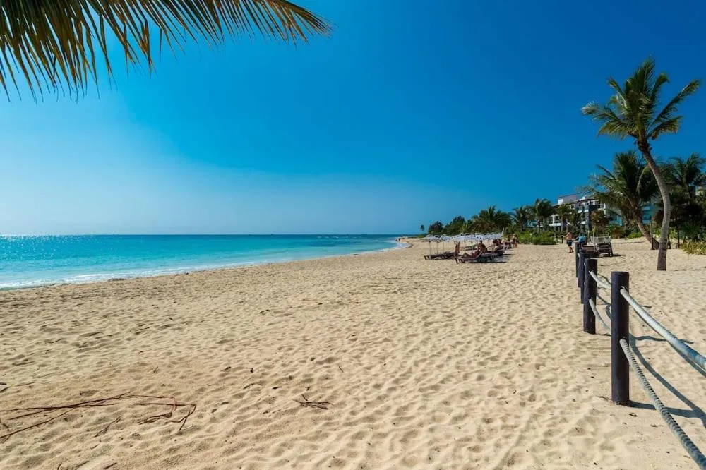 Mareazul Beachfront Resort - Casa Ancora