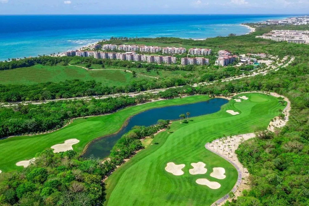 Mareazul Beachfront Resort - Casa Ancora