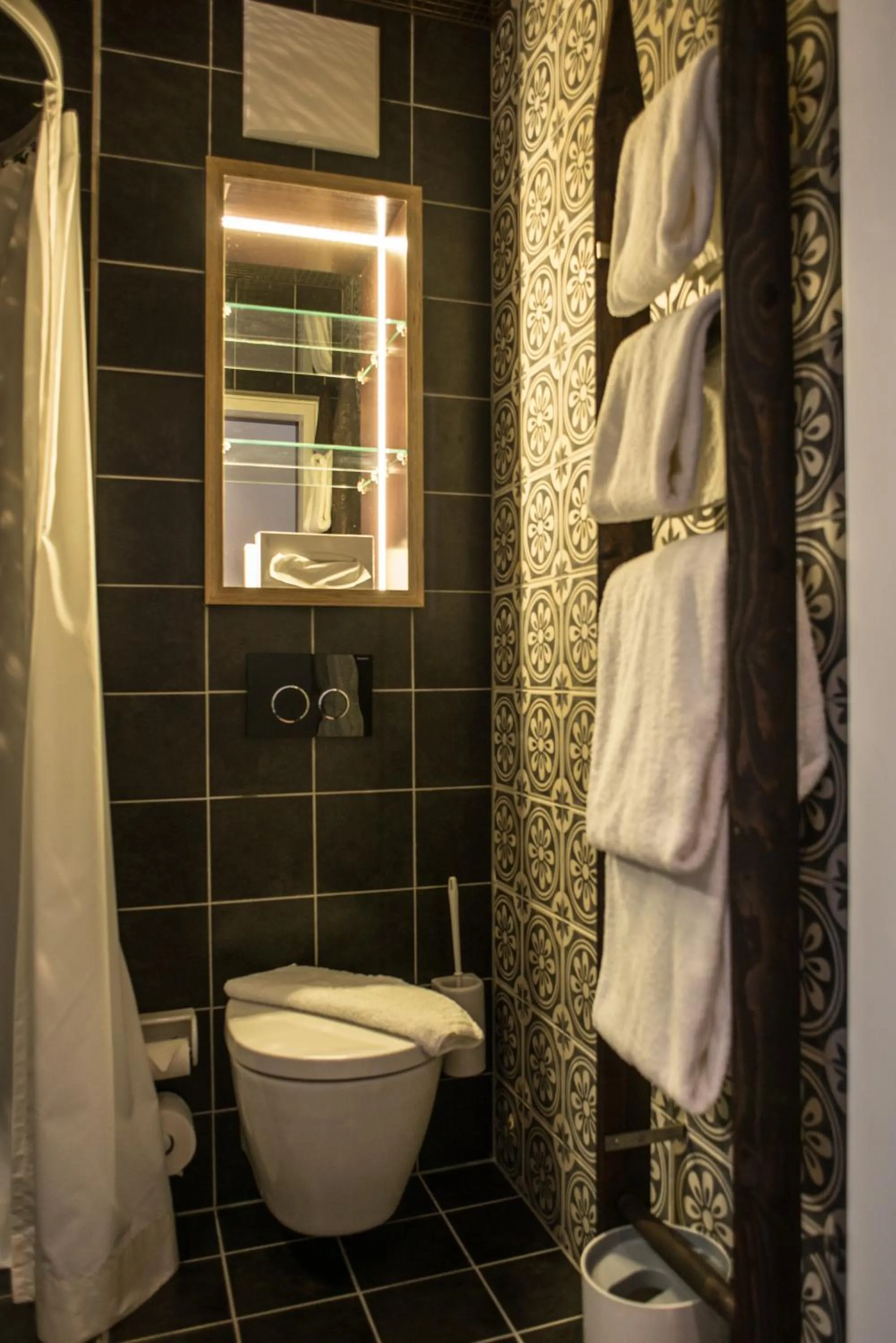 Bathroom in Nala Individuellhotel