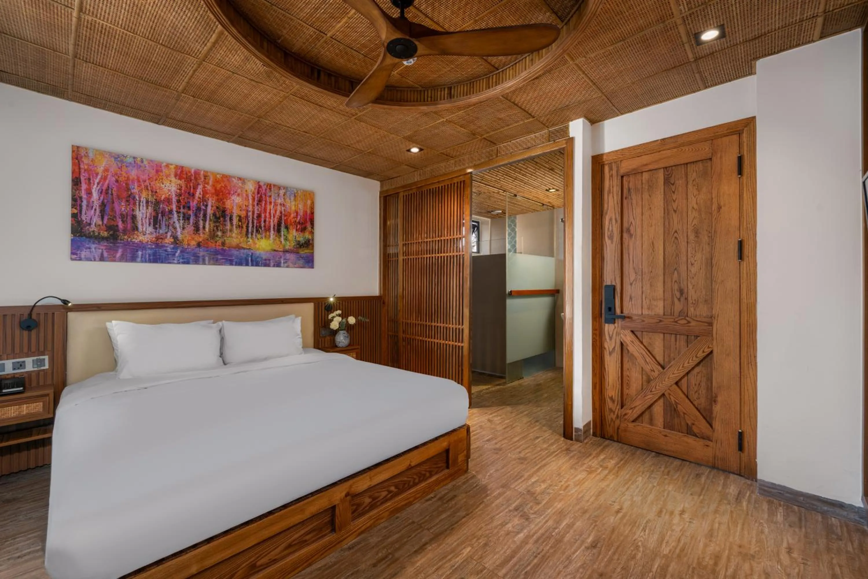 Bed in LUK Inn Hotel - An Thuong, Da Nang