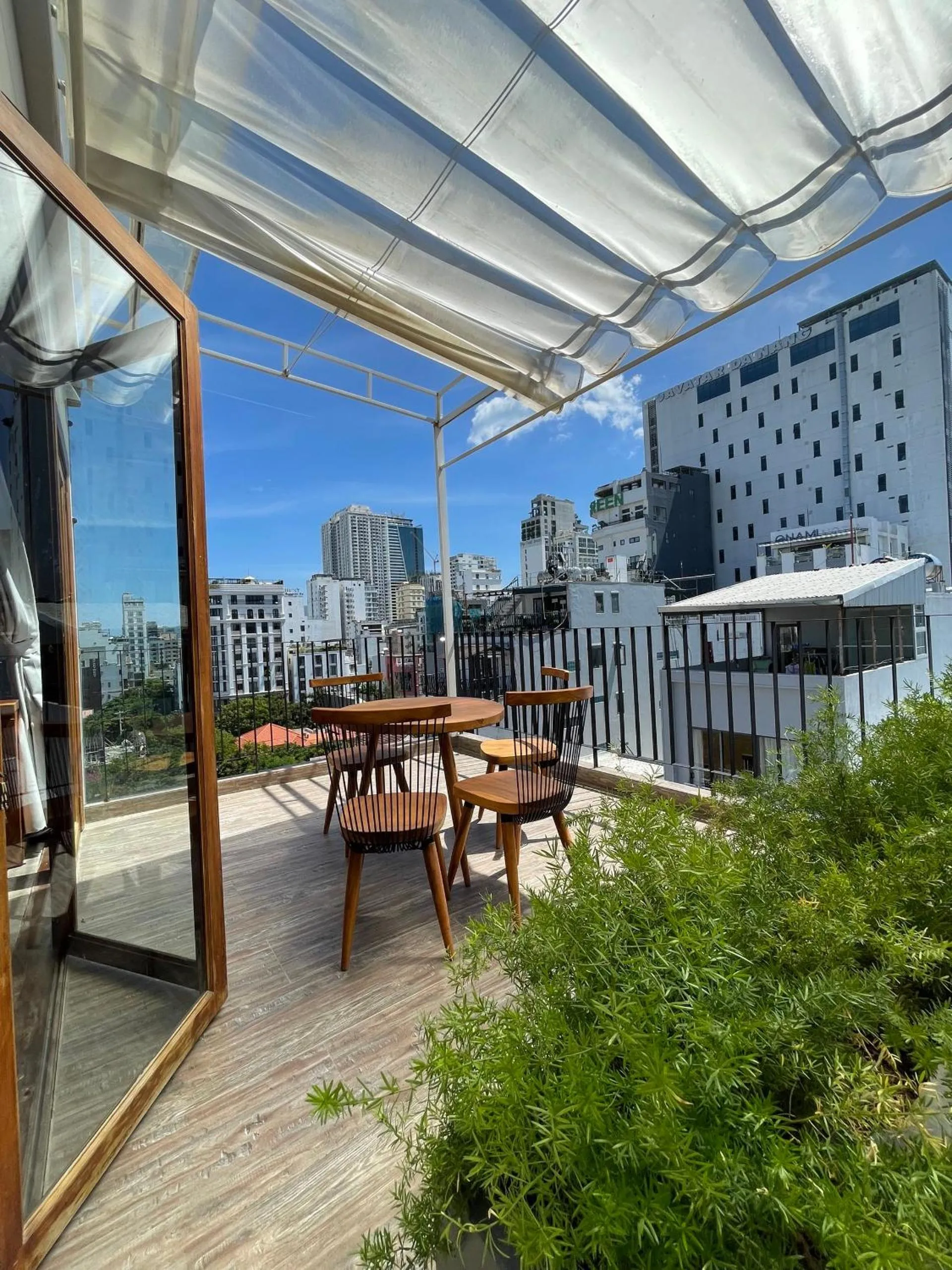 Patio in LUK Inn Hotel - An Thượng, Đà Nẵng