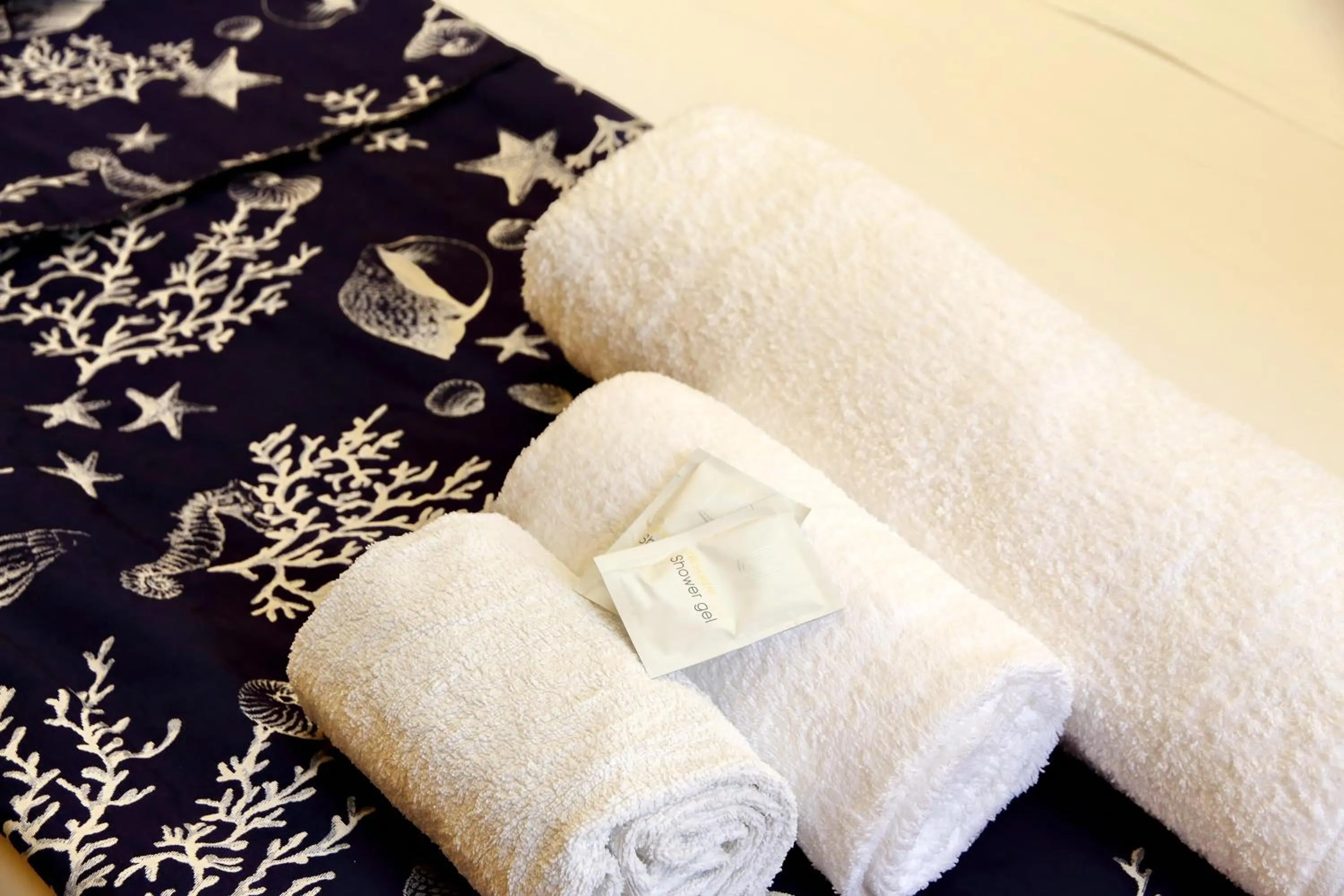 towels, Bed in Domus Gallo Guest House