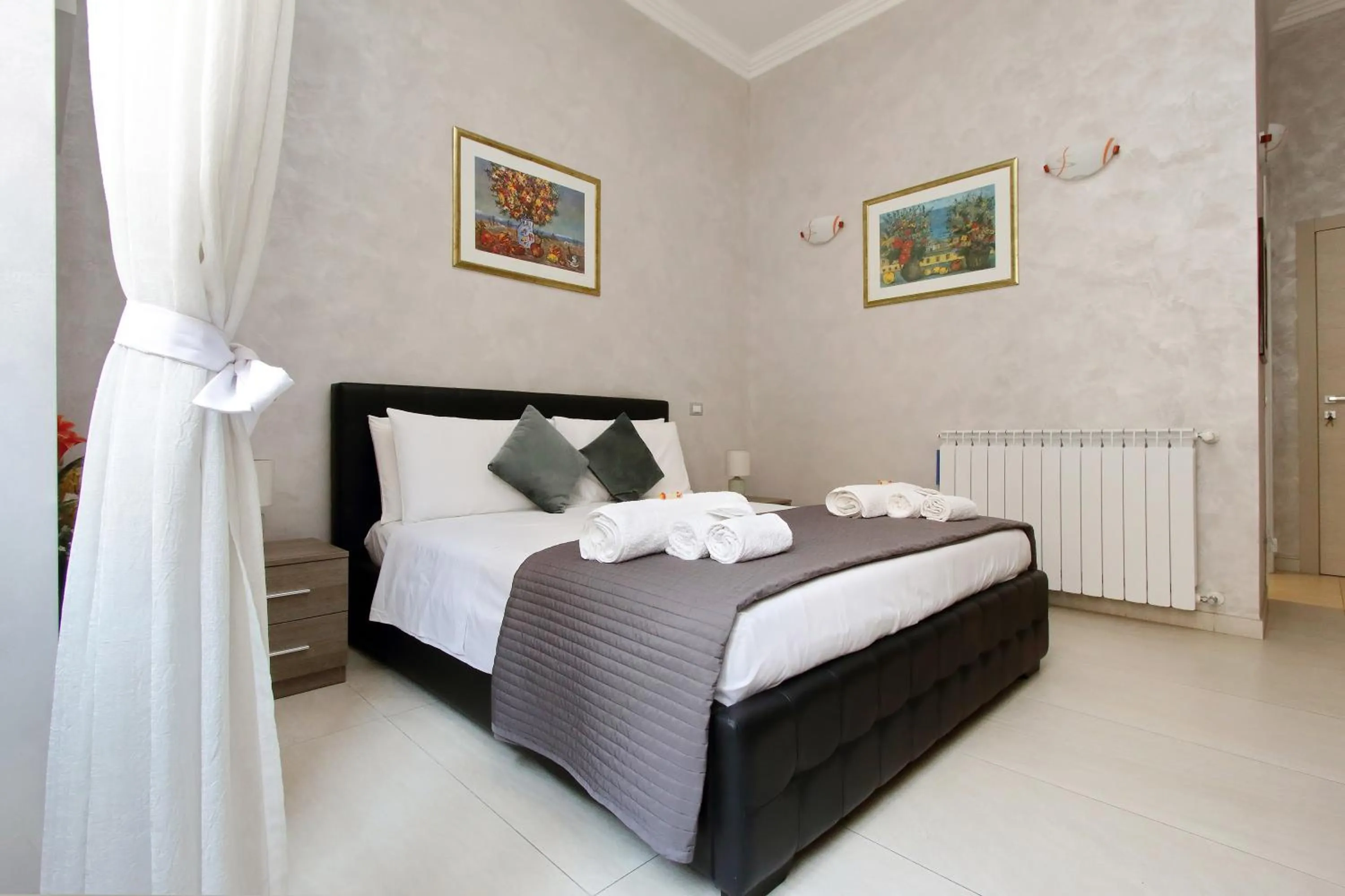 Bedroom, Bed in Domus Gallo Guest House