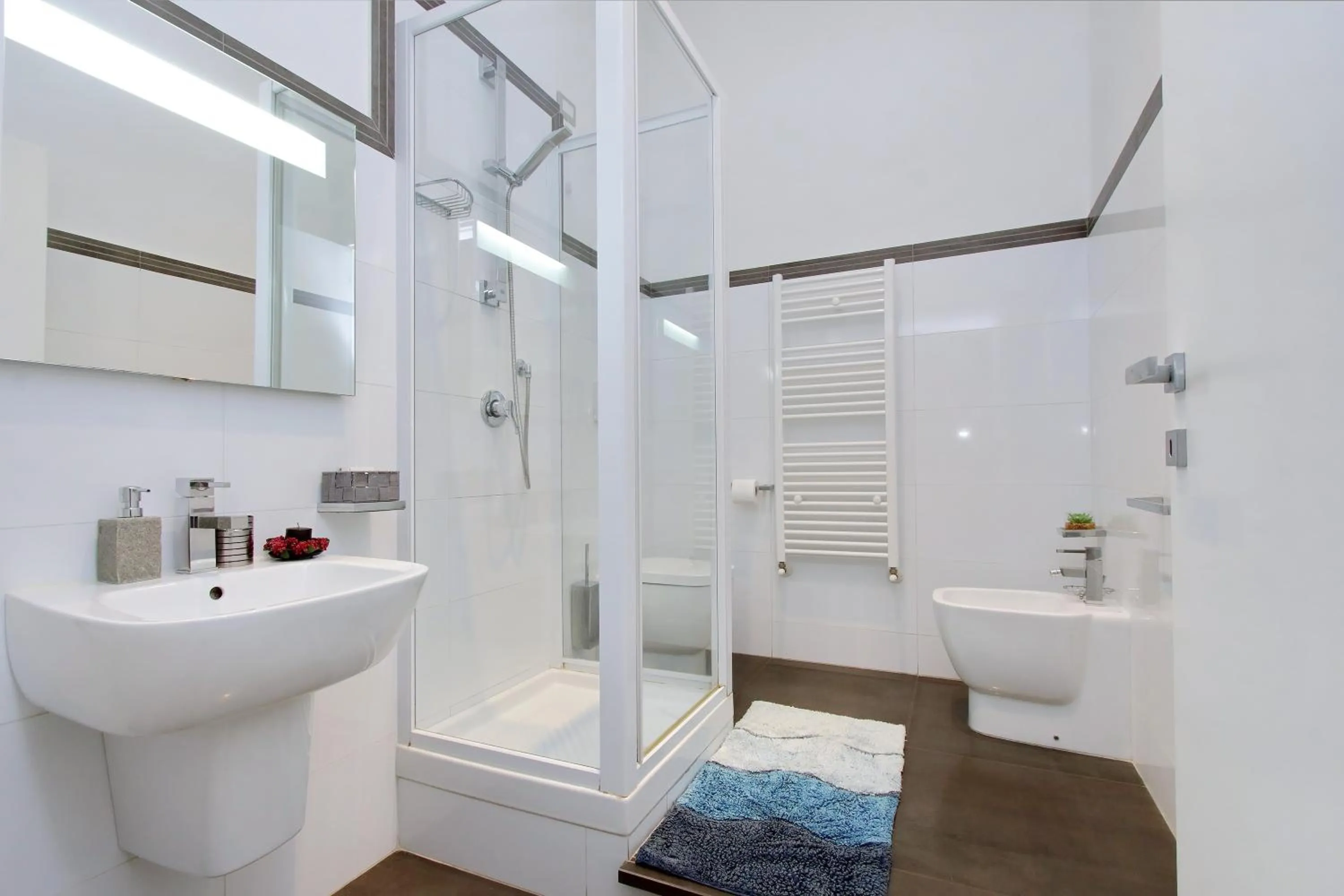 Shower in Domus Gallo Guest House