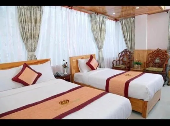 Bed in Gold Dream Hotel