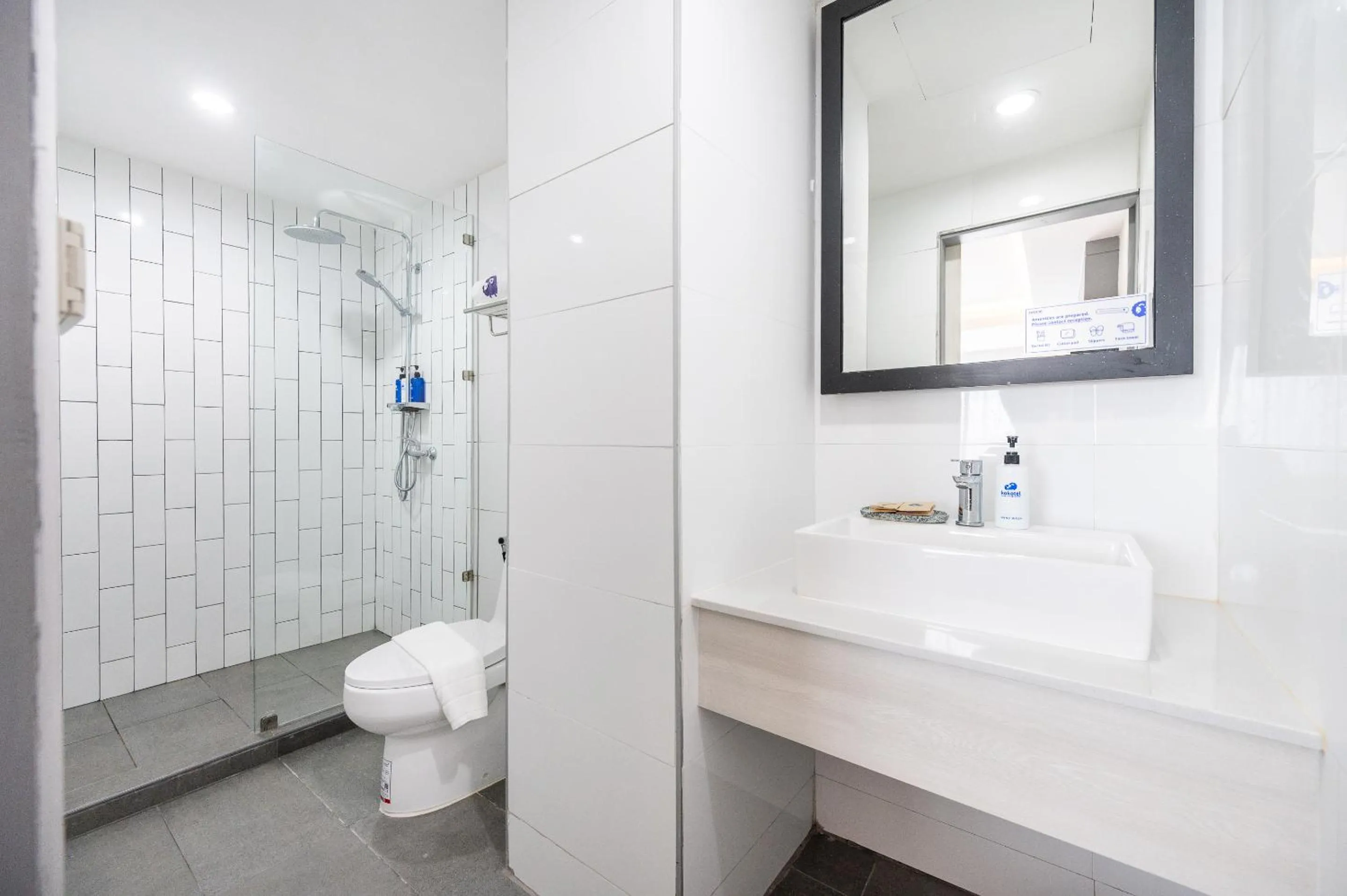 Bathroom in Kokotel Chiang Rai Airport Suites