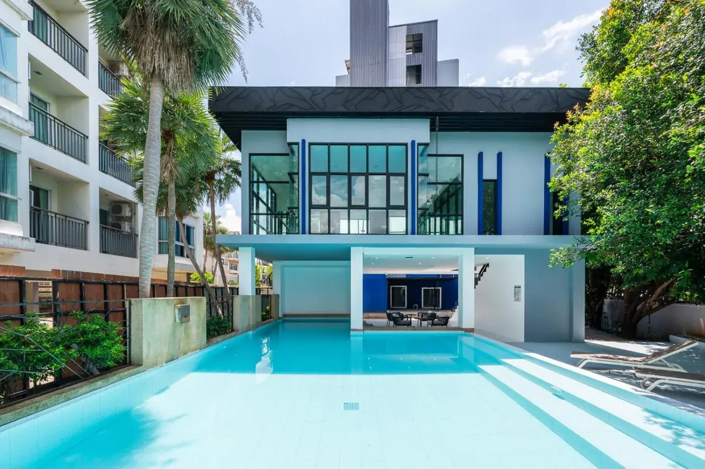 Kokotel Chiang Rai Airport Suites Kokotel Chiang Rai Airport Suites