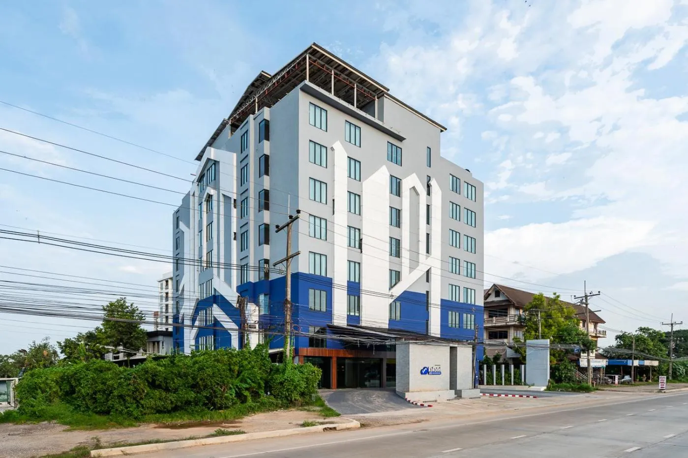 Property building in Kokotel Chiang Rai Airport Suites