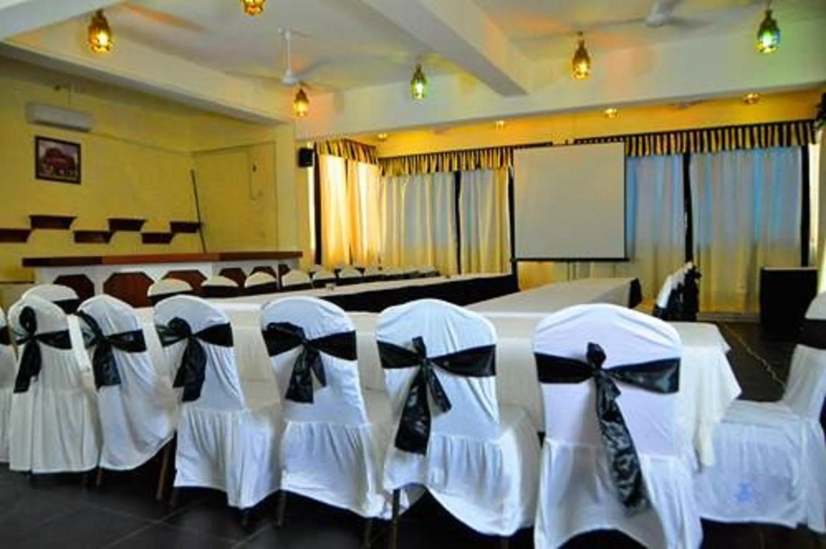 Meeting/conference room in Sai Rock Beach Hotel & Spa