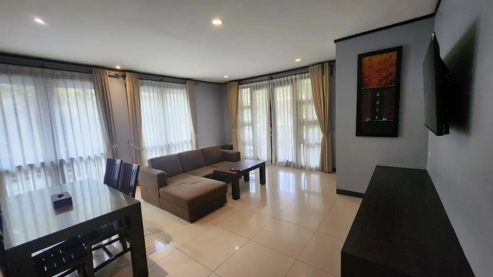 Living room in Summer Hills Hotel & Villas Bandung