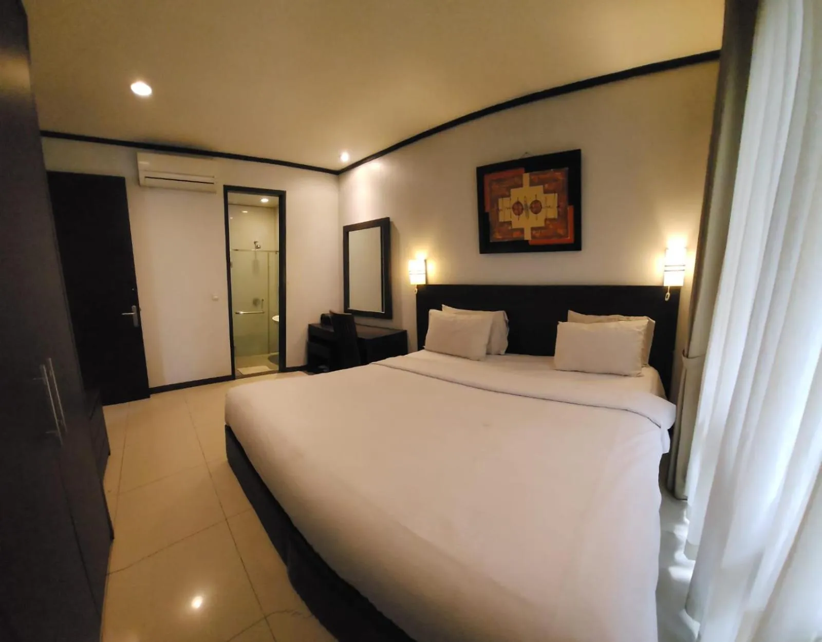 Bathroom, Bed in Summer Hills Hotel & Villas Bandung