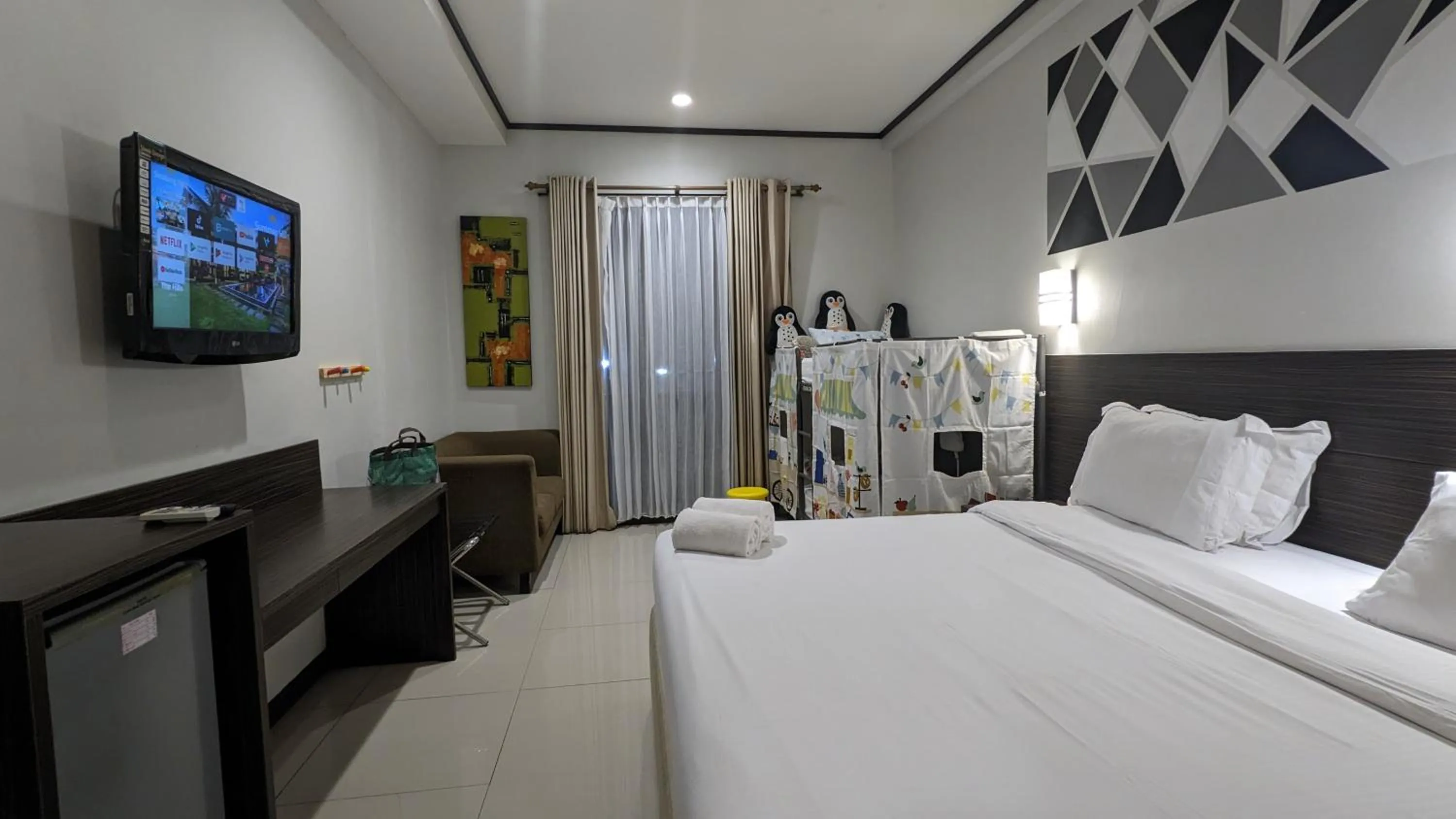 Bed in Summer Hills Hotel & Villas Bandung