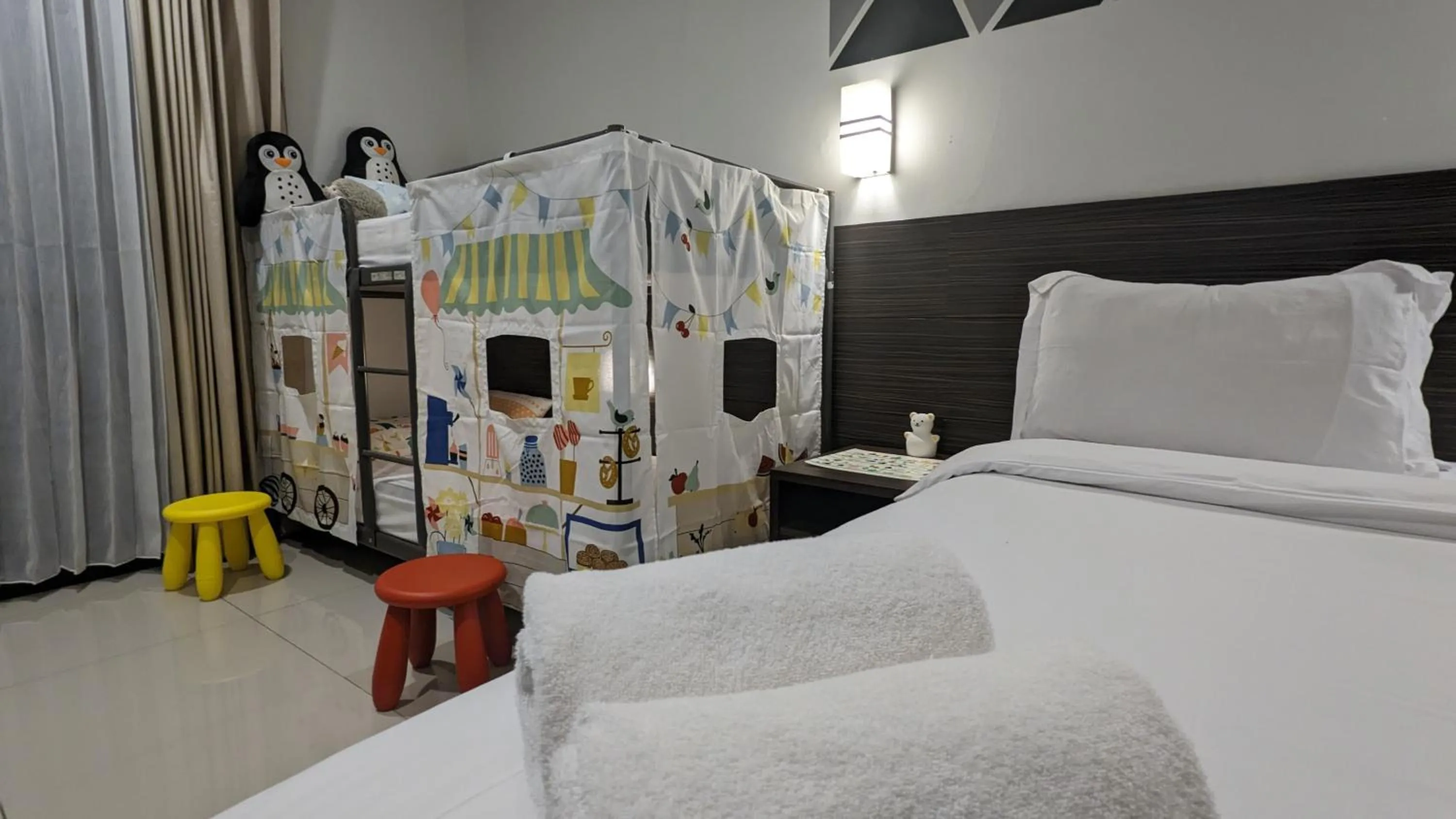 Bed in Summer Hills Hotel & Villas Bandung