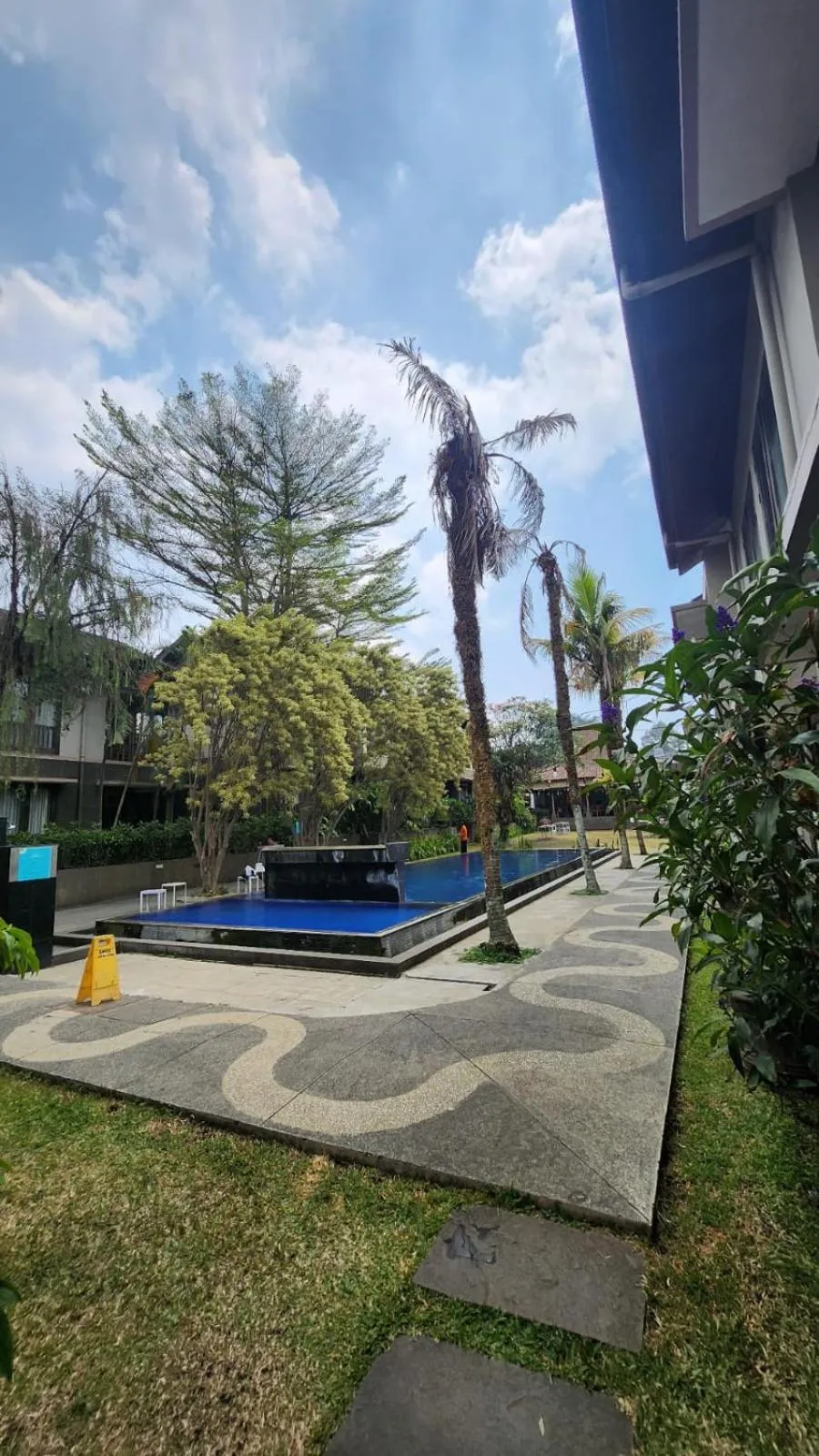 Area and facilities in Summer Hills Hotel & Villas Bandung