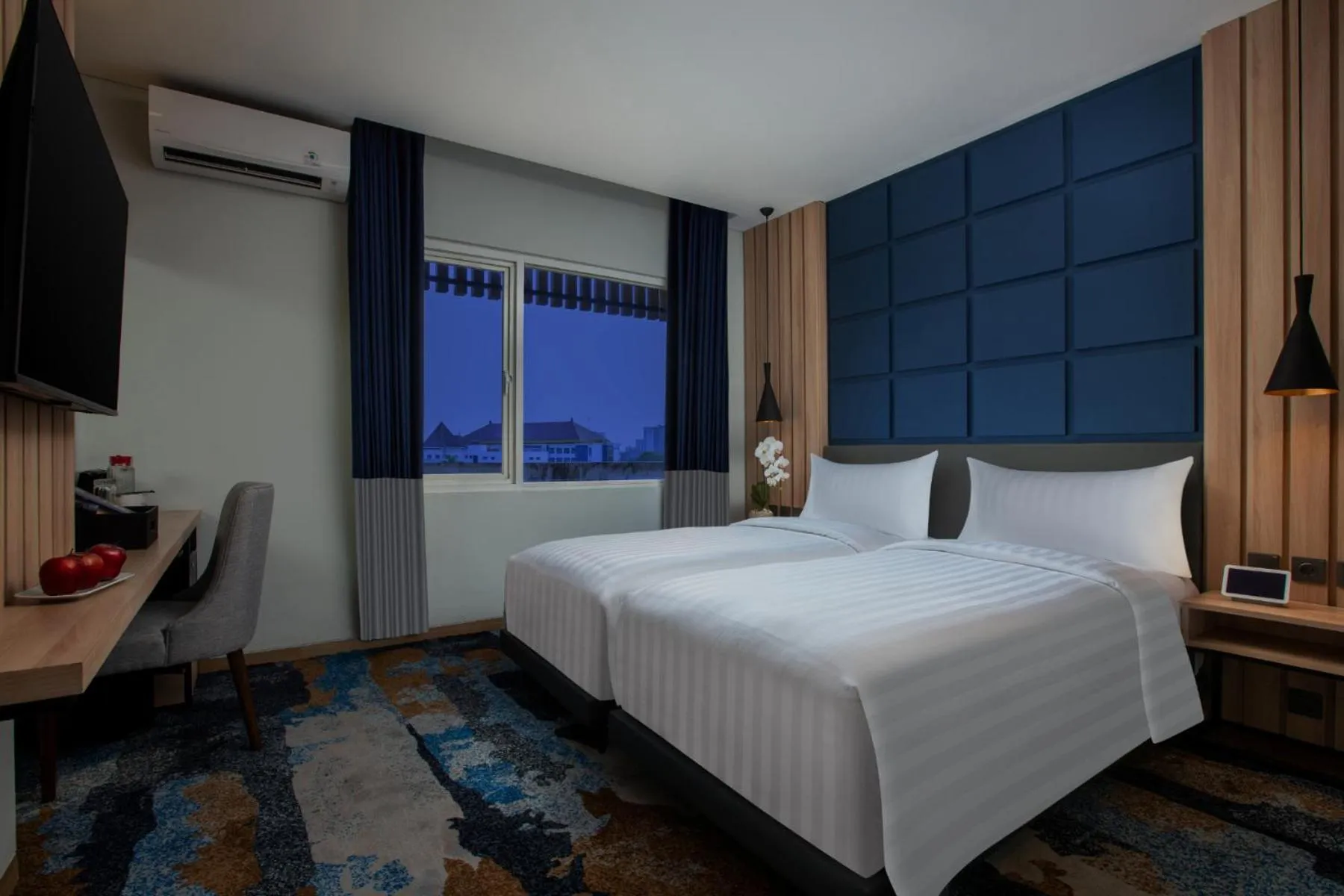 Bed in Aston Pekalongan Syariah Hotel & Conference Center