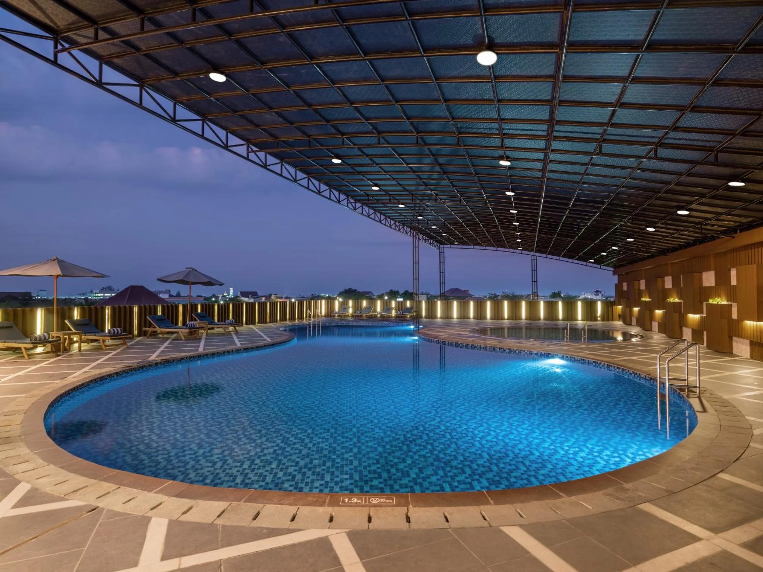 Swimming pool in Aston Pekalongan Syariah Hotel & Conference Center