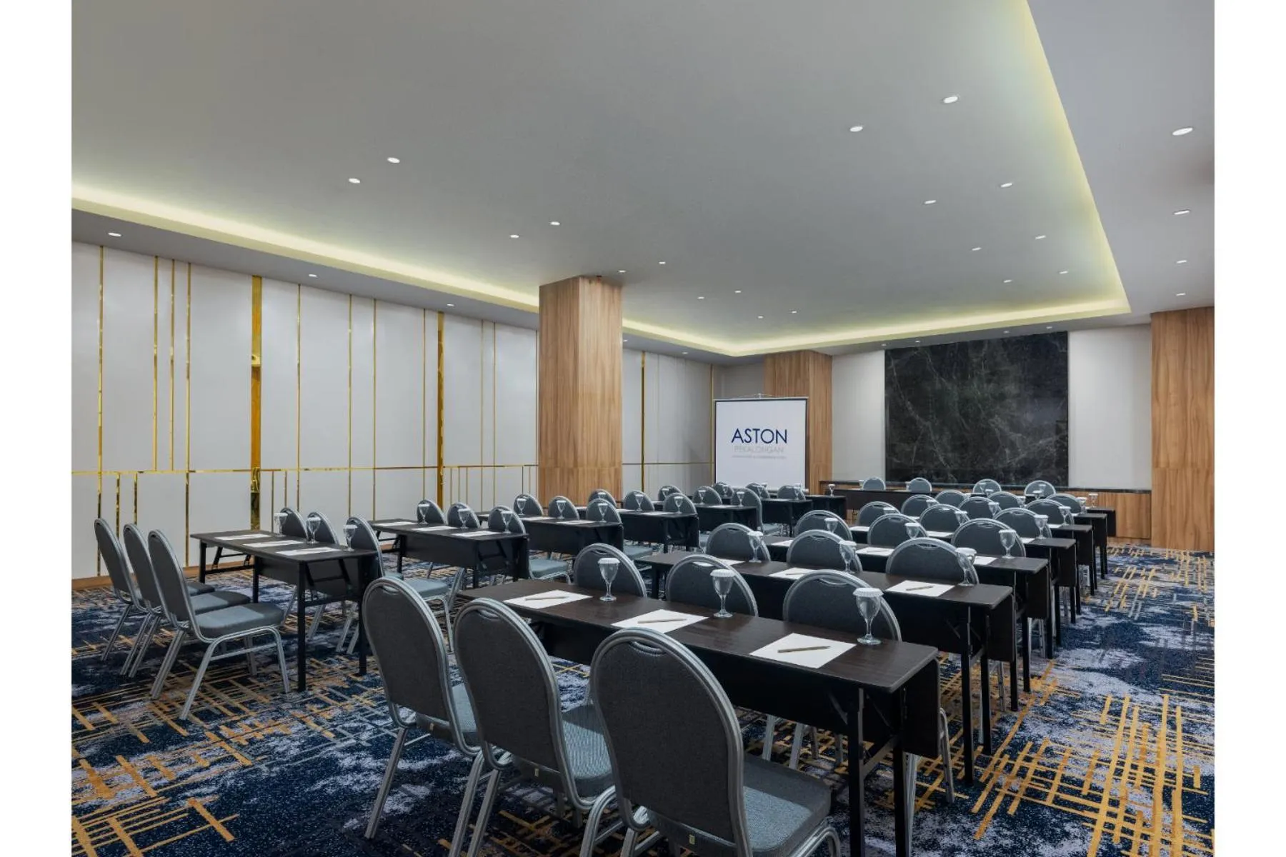 Meeting/conference room in Aston Pekalongan Syariah Hotel & Conference Center