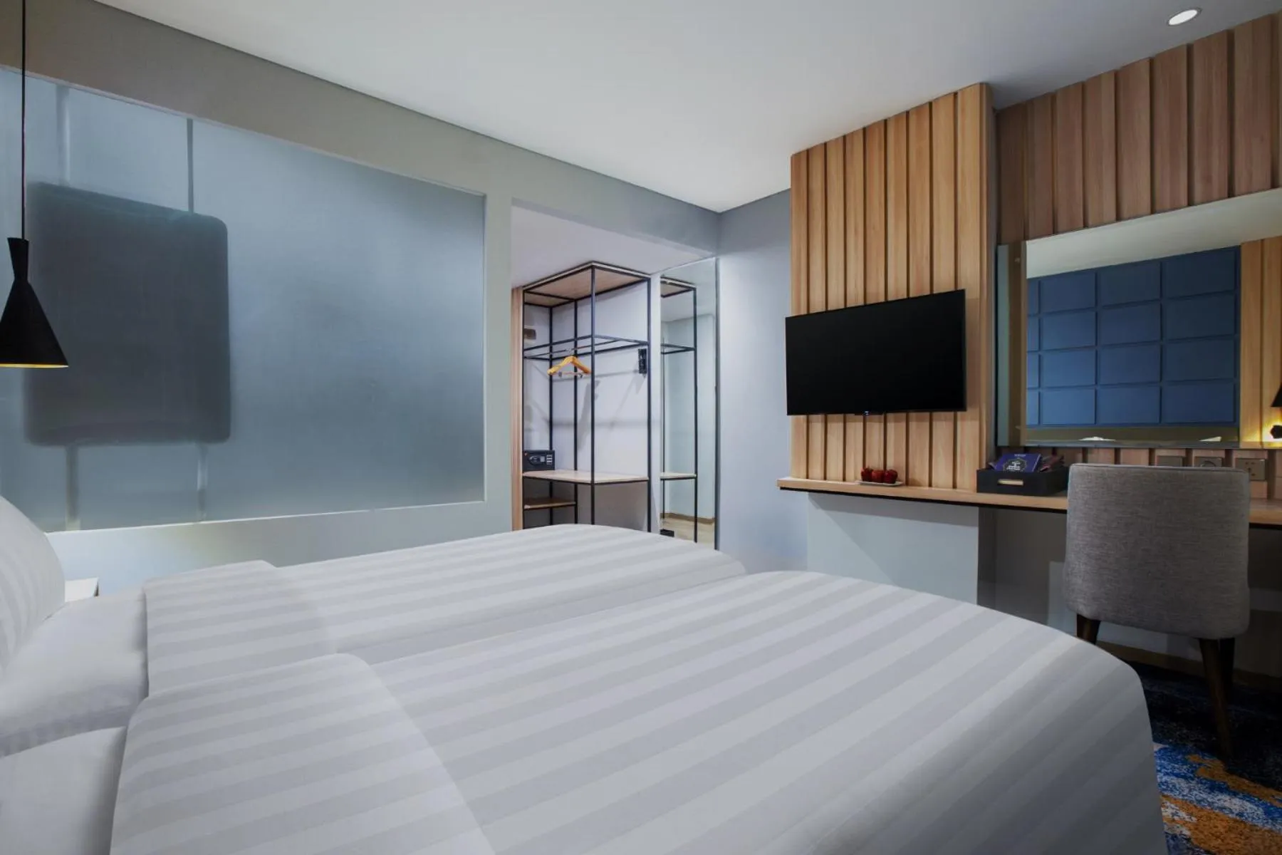 Bed in Aston Pekalongan Syariah Hotel & Conference Center