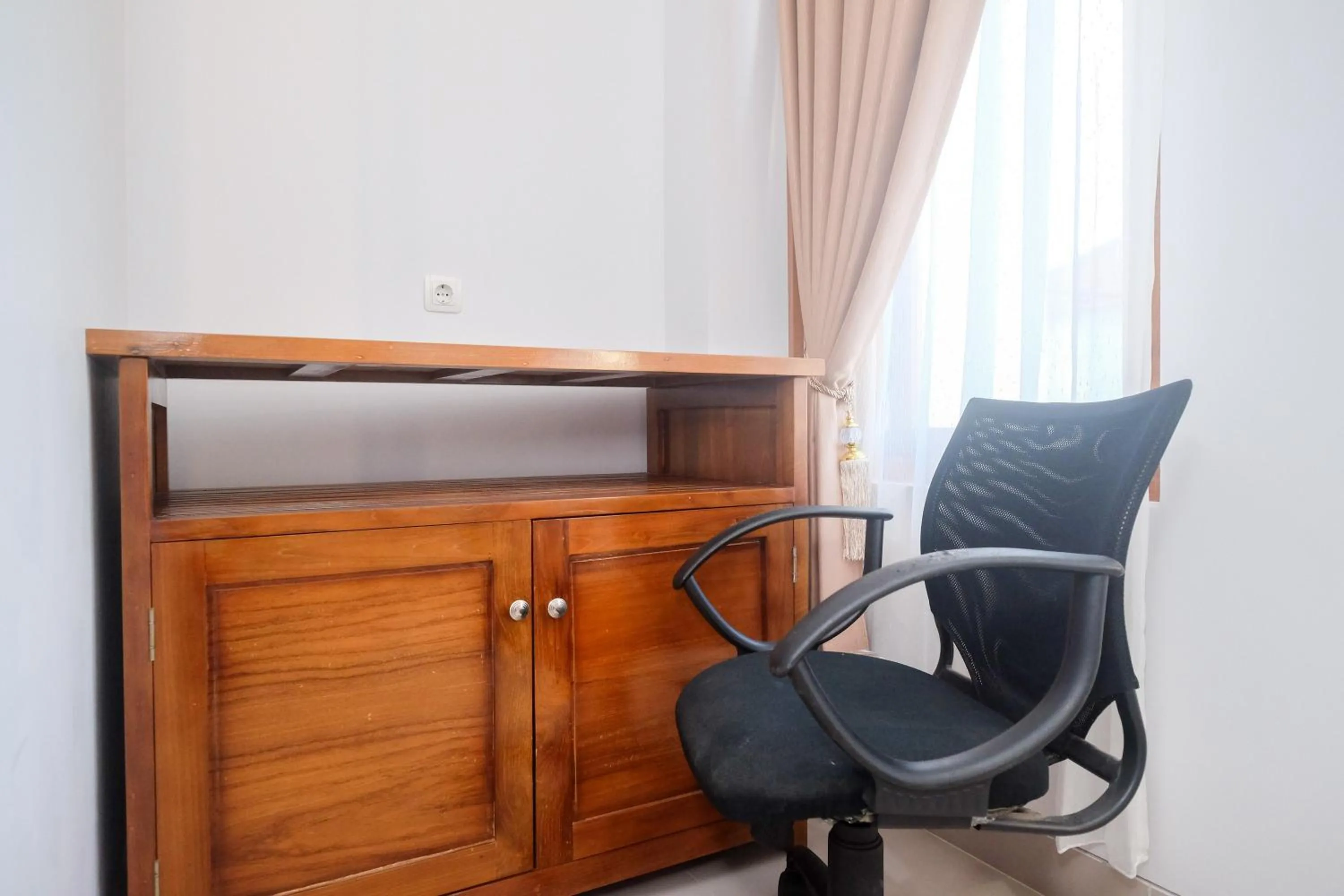 Bedroom in Urbanview Syariah Loji Arum Stasiun Klaten by RedDoorz