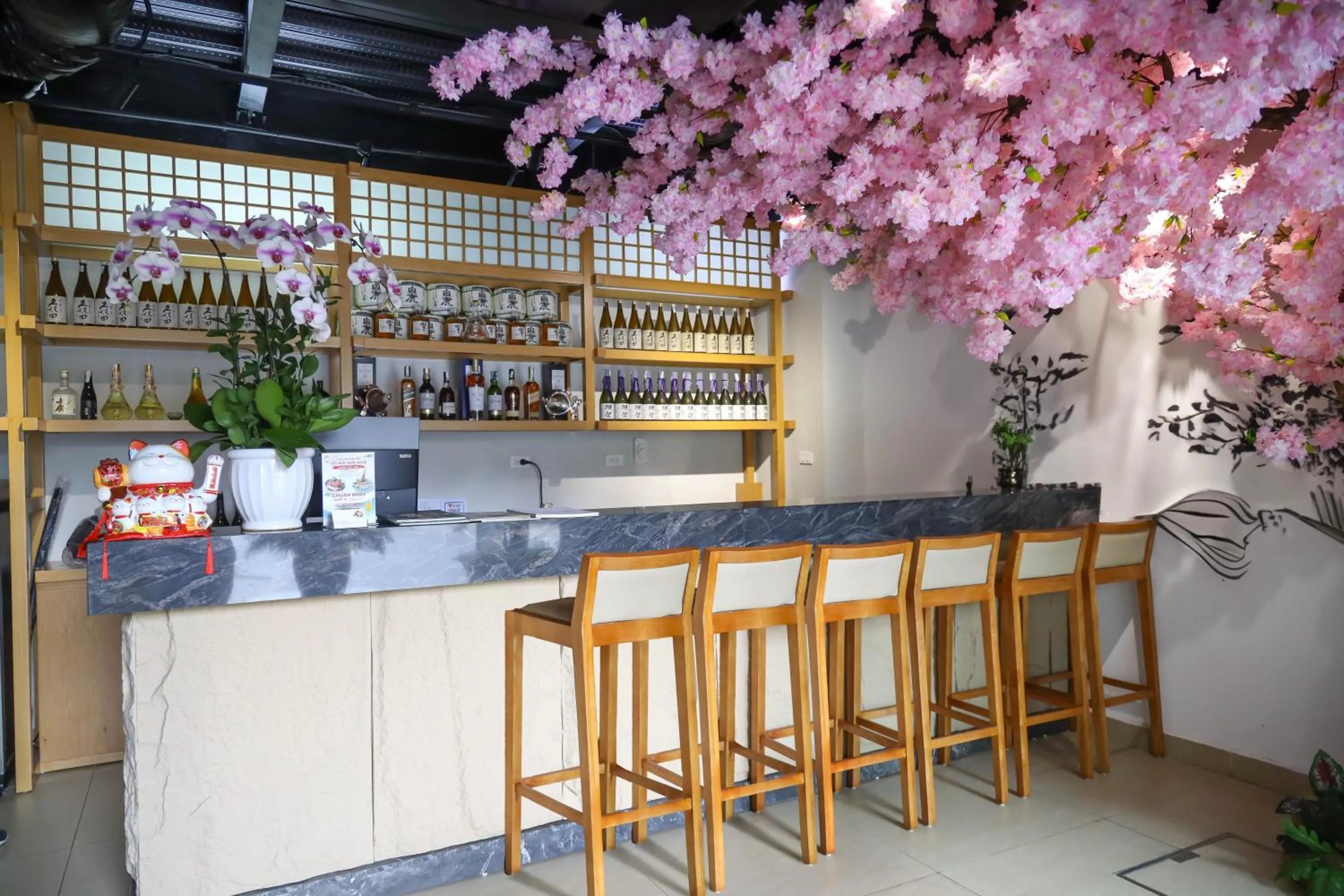 Restaurant/places to eat in Nesta Hotel & Spa