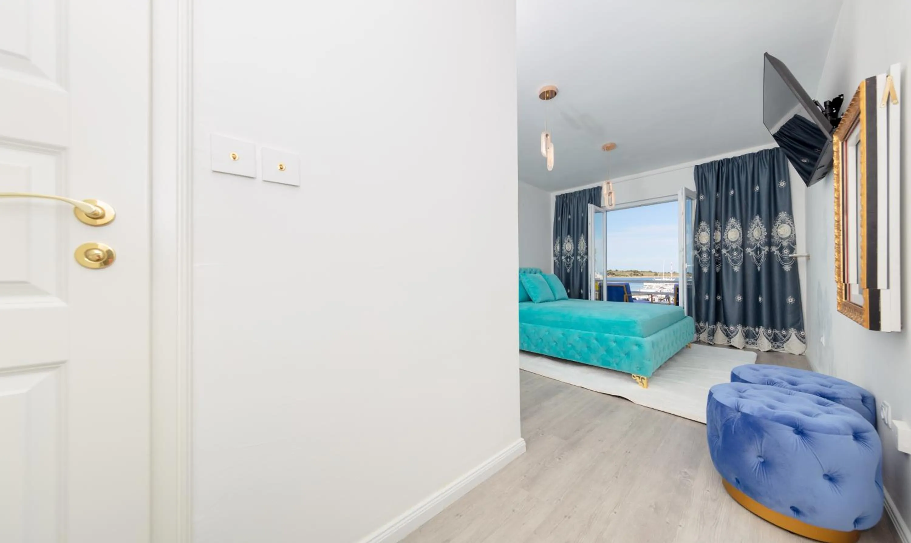 Photo of the whole room, Bed in Boutique Residence Sundays