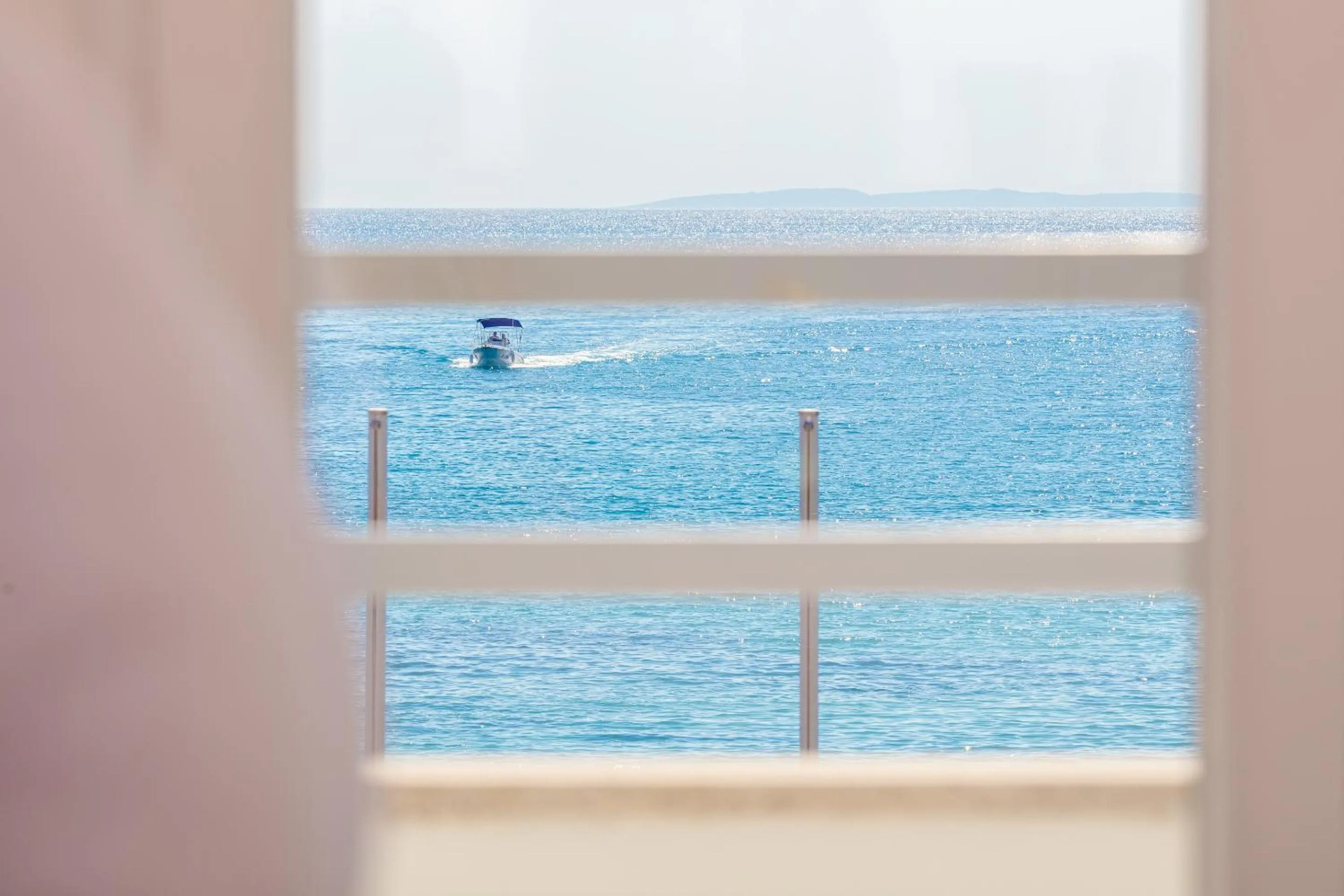 Boutique Residence Sundays