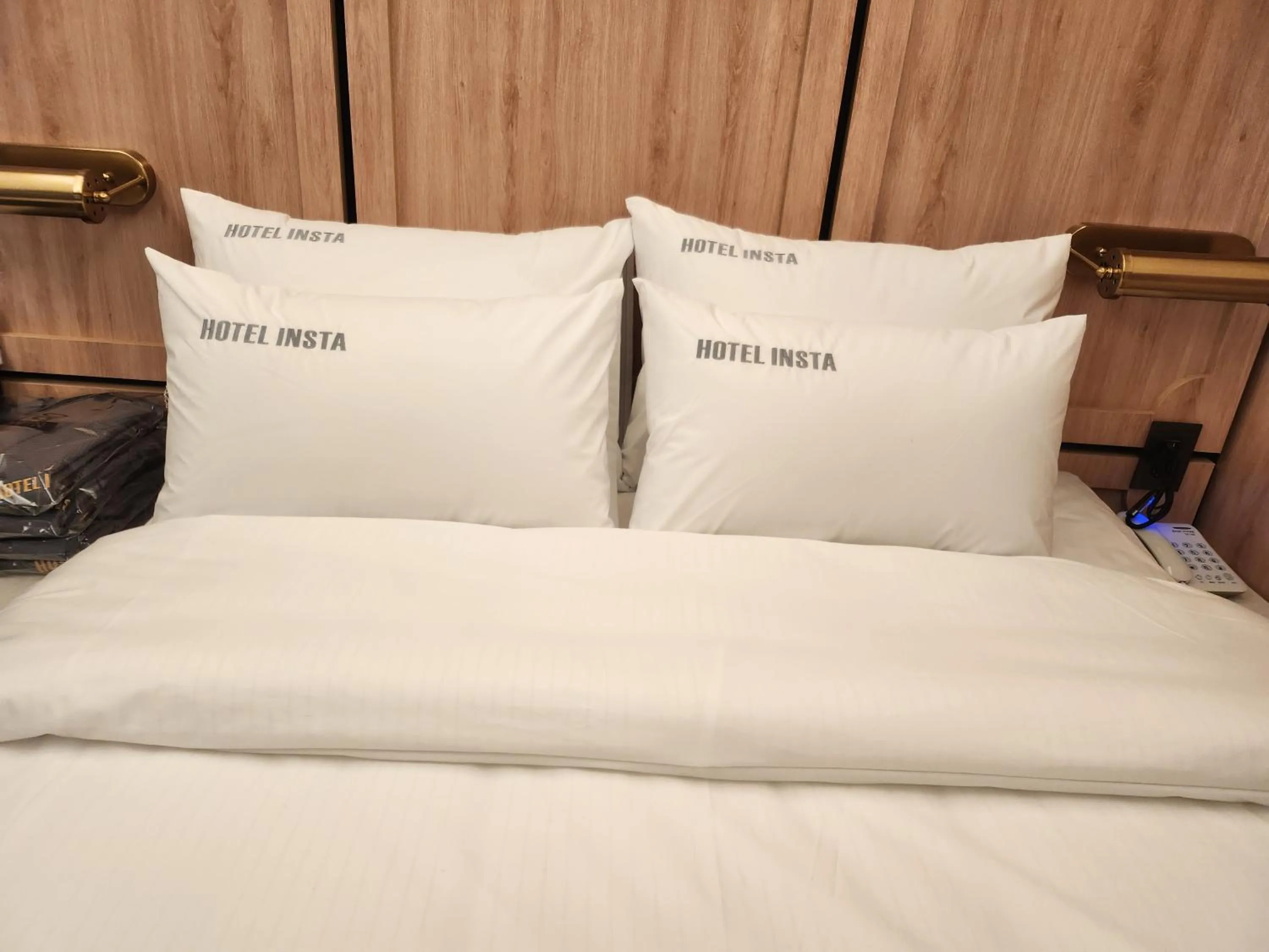Bed in Suwon Hotel Insta