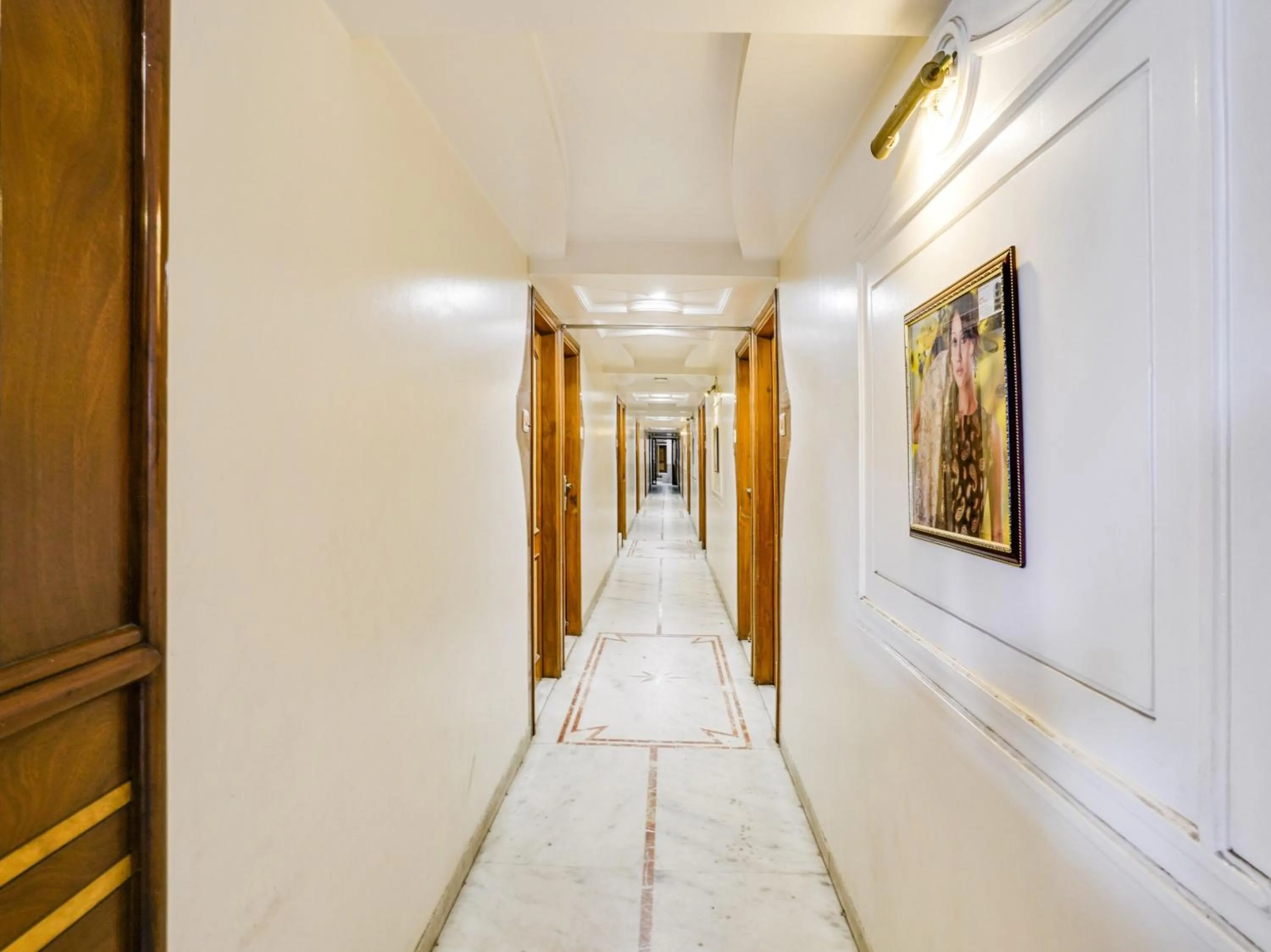 Lobby or reception in Hotel O Raj Palace