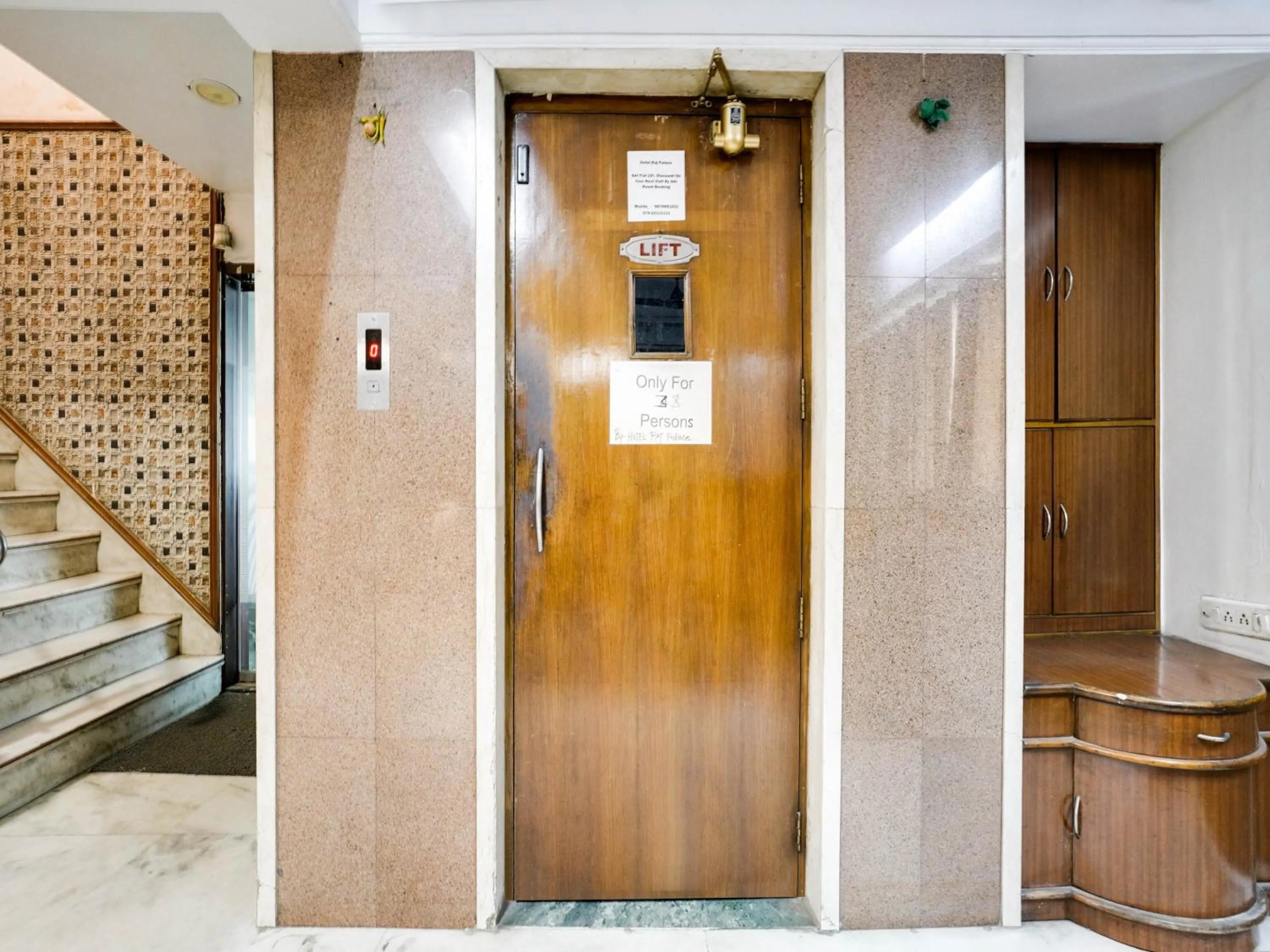 Facade/entrance in Hotel O Raj Palace