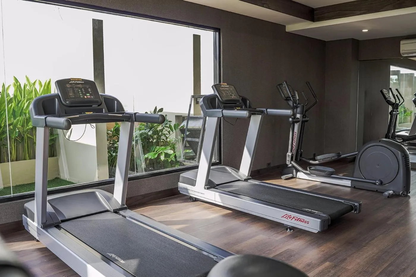 Fitness centre/facilities in Swiss-Belhotel Airport Yogyakarta