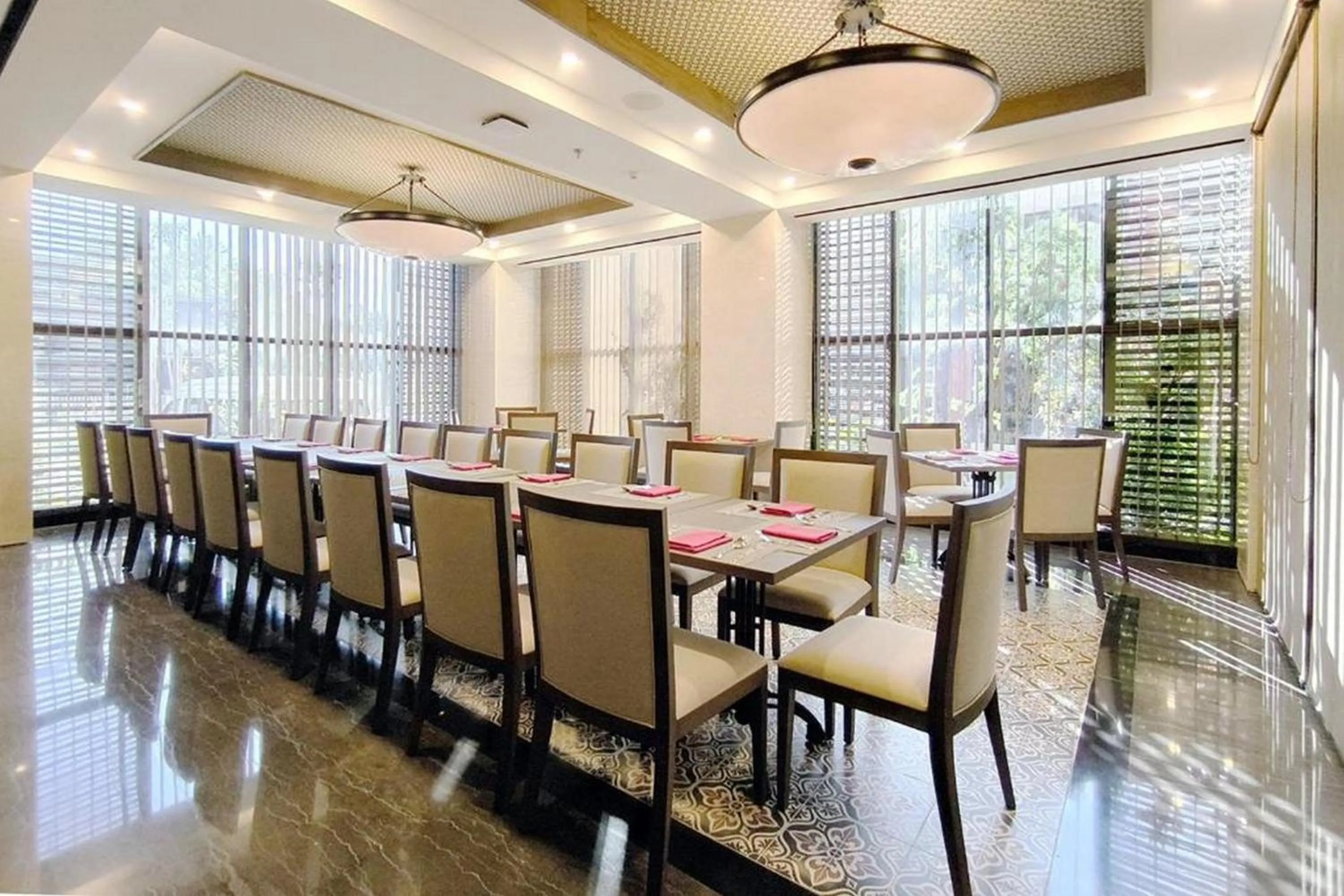 Restaurant/places to eat in Swiss-Belhotel Airport Yogyakarta