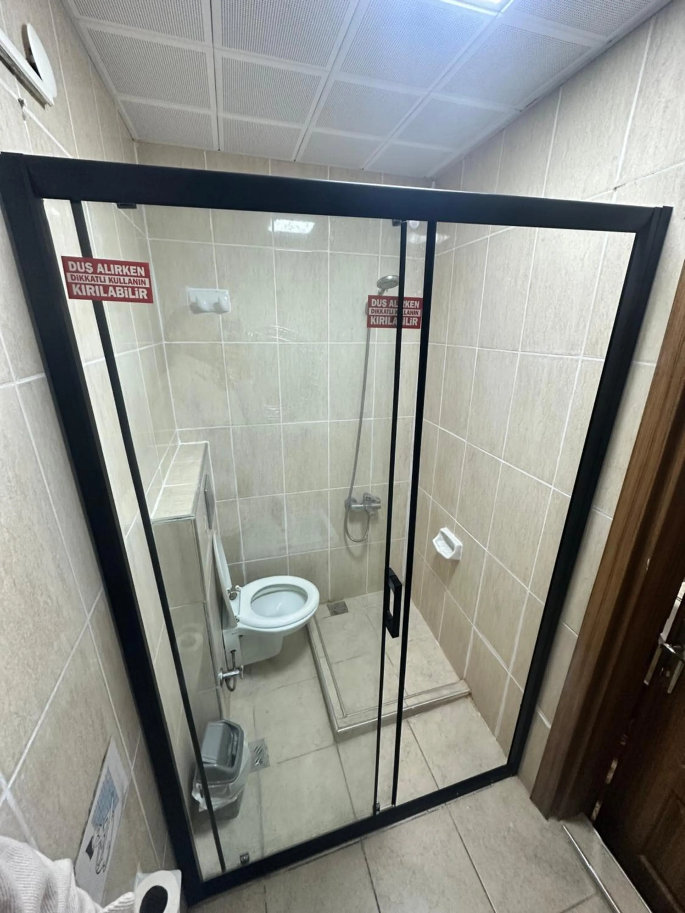 Shower in Amore Hotel Istanbul