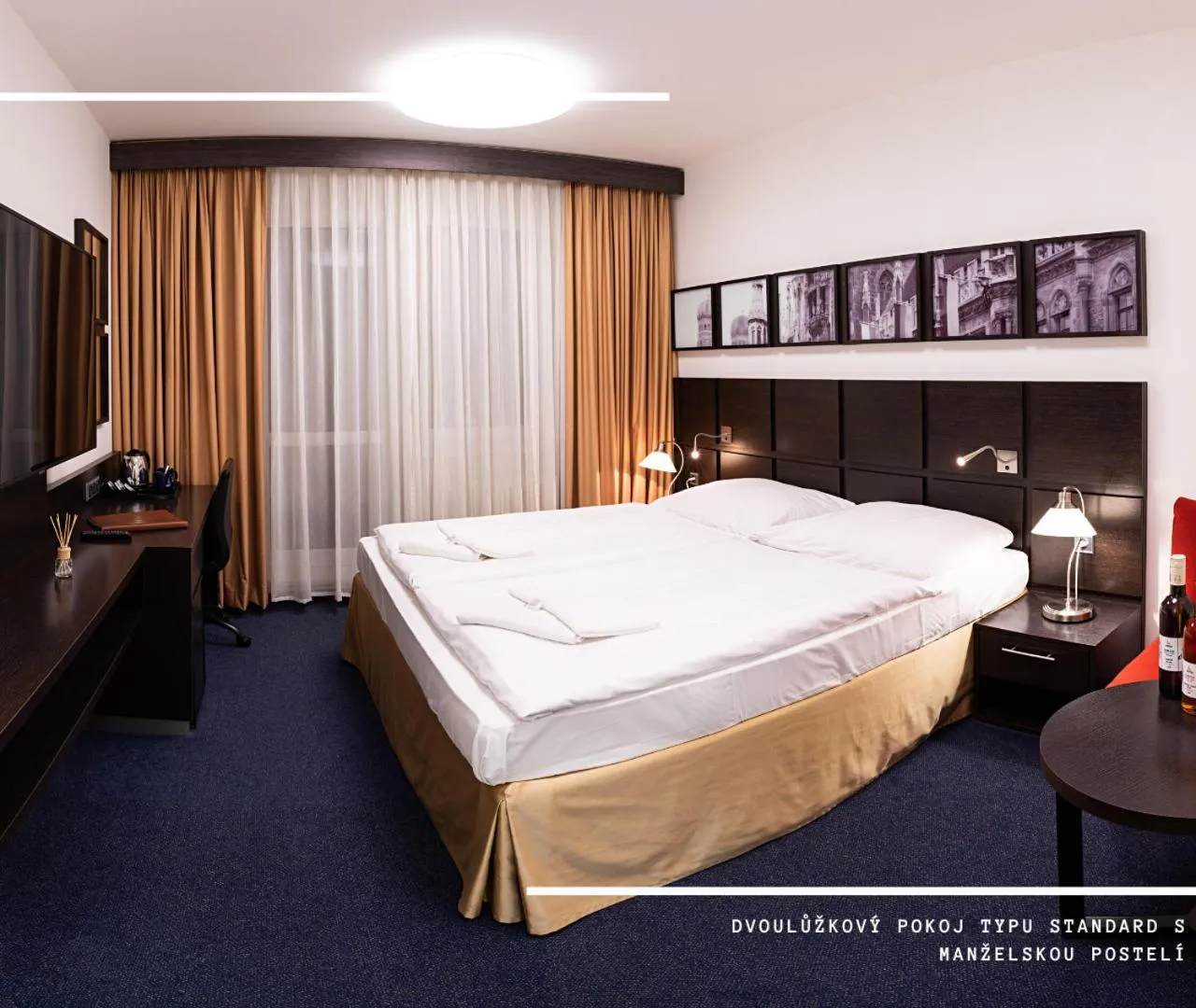 Photo of the whole room, Bed in Hotel Kamzík ***