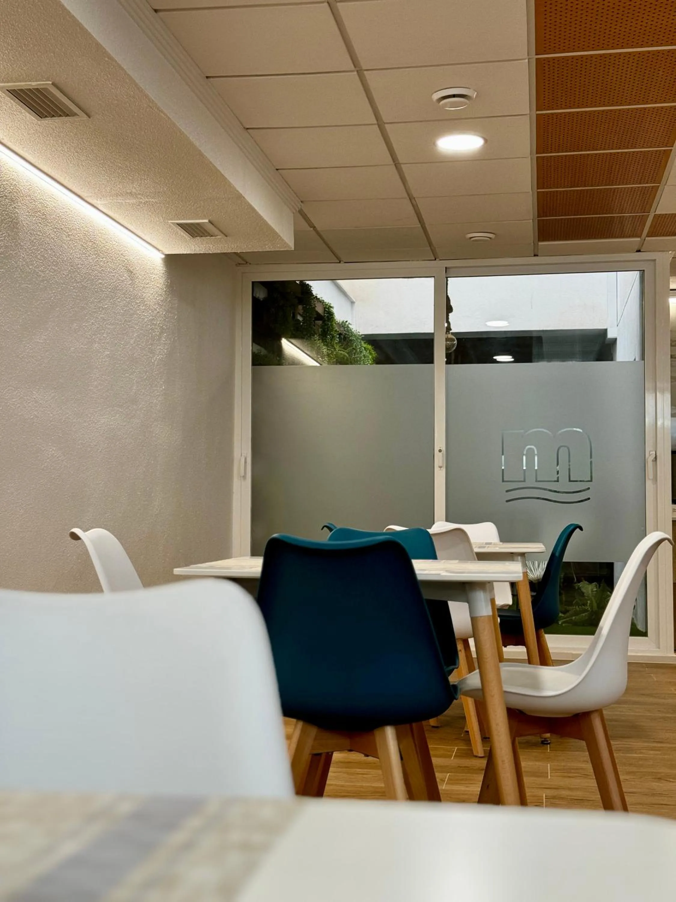 Dining area in Residencia Mediterraneo