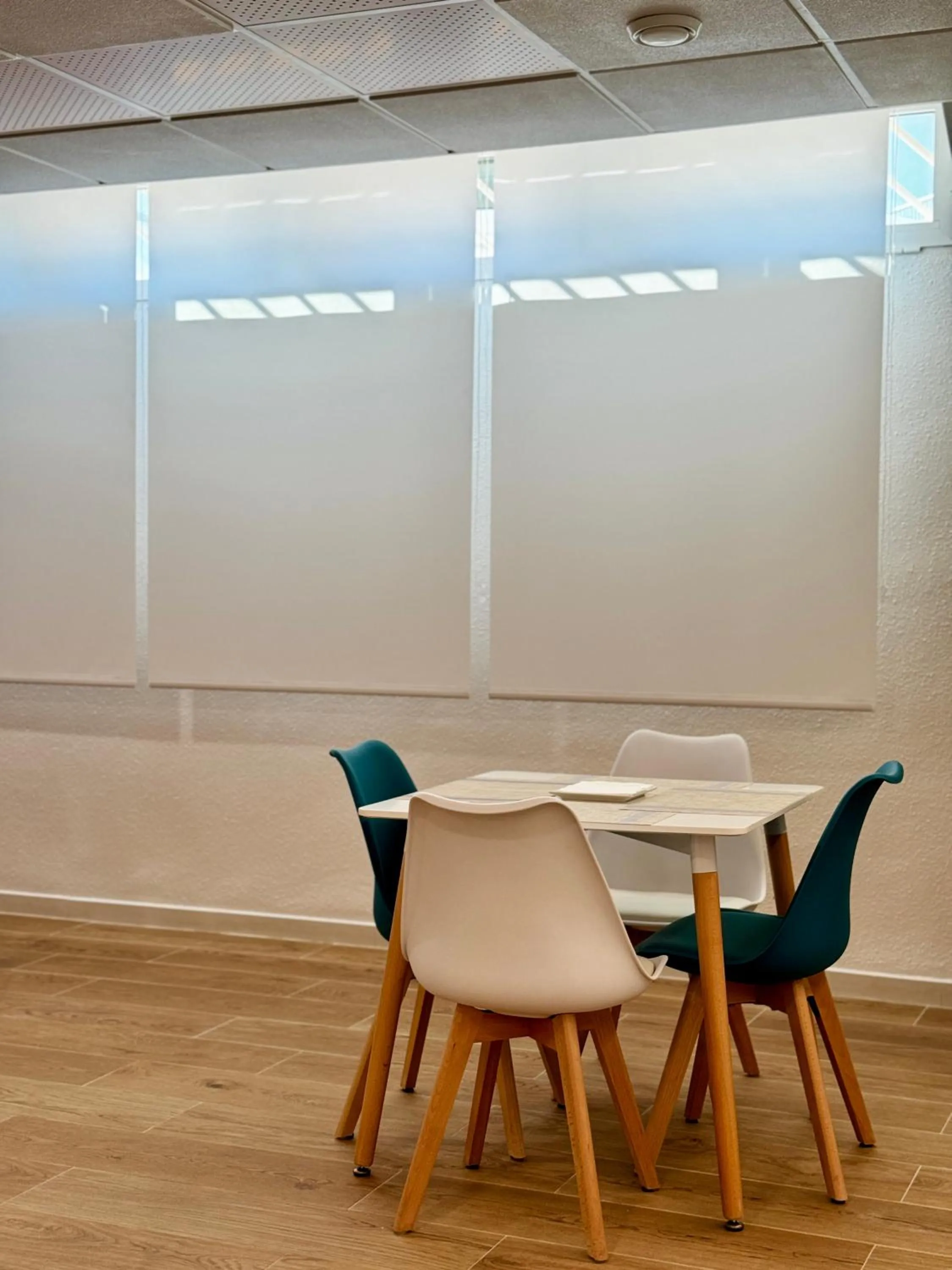 Dining area in Residencia Mediterraneo