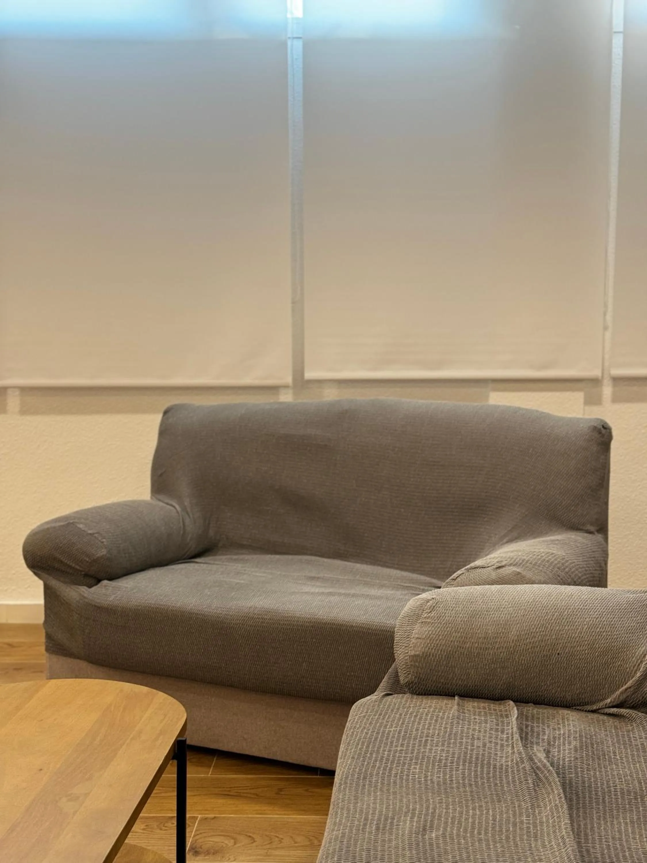 Communal lounge/ TV room in Residencia Mediterraneo