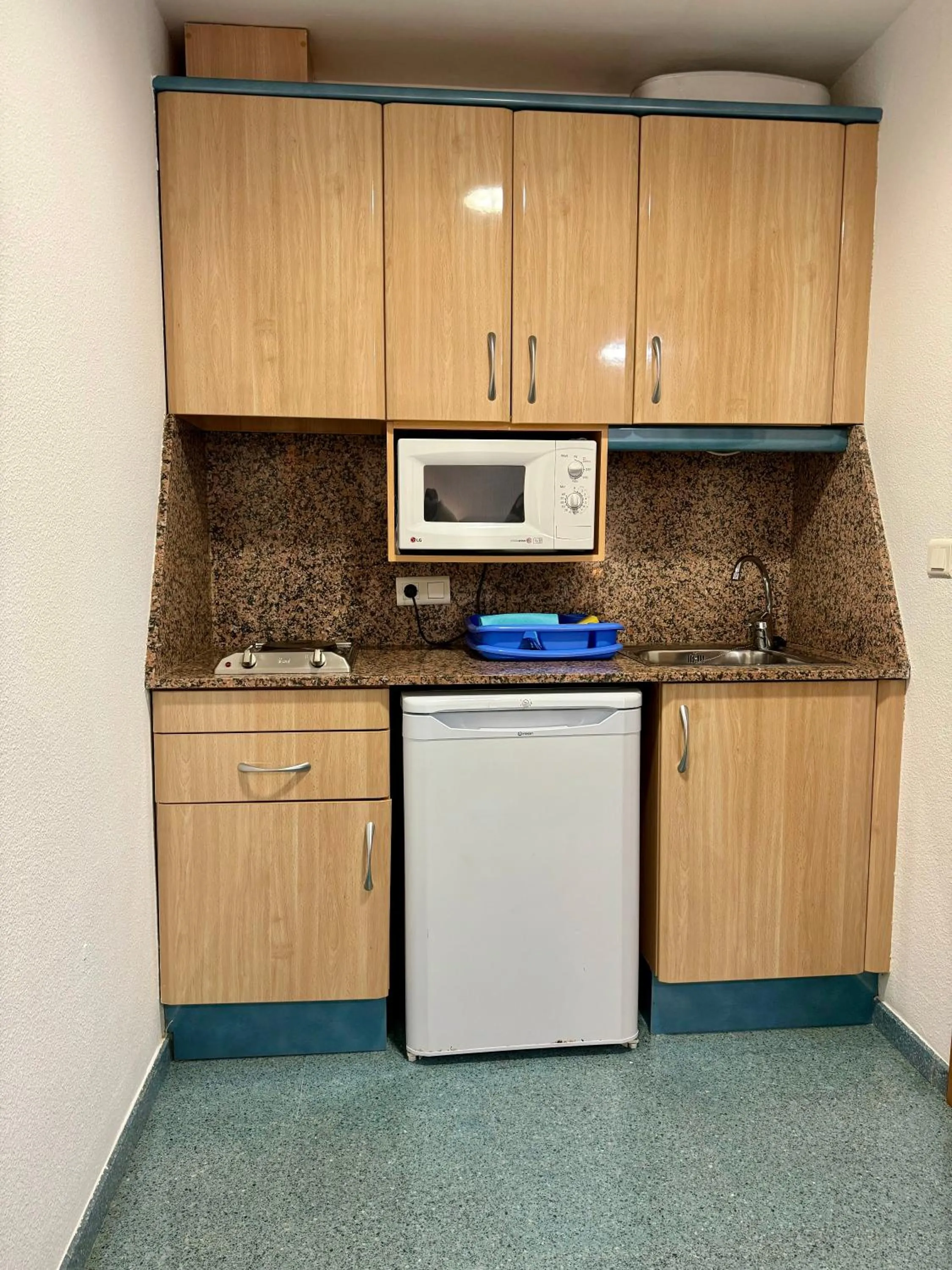 Kitchen or kitchenette in Residencia Mediterraneo