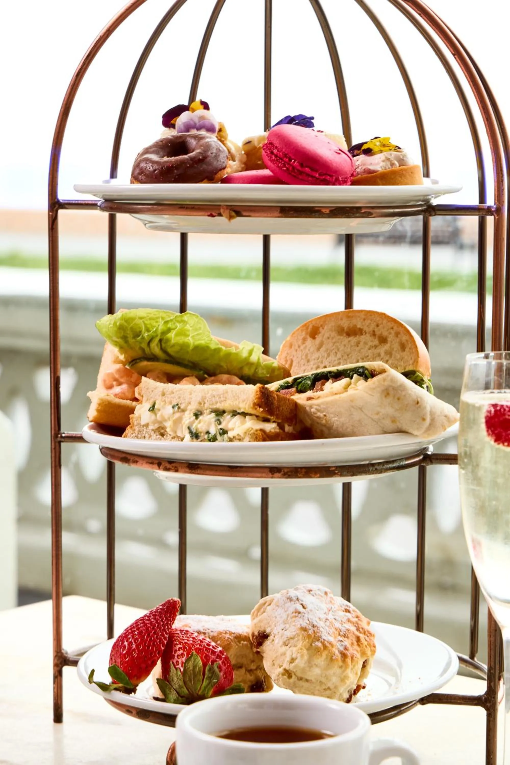 Restaurant/places to eat in The Burlington