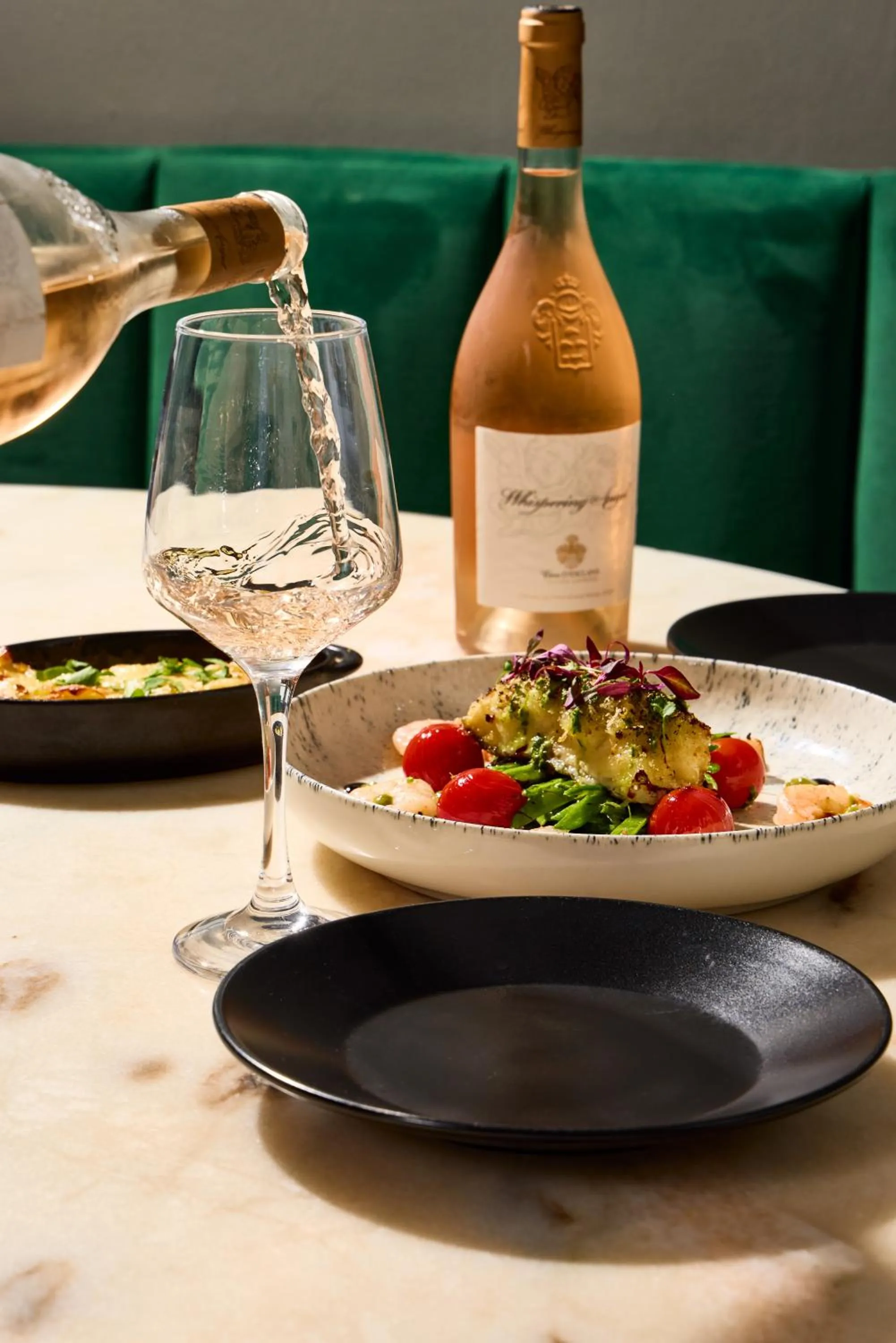 Restaurant/places to eat in The Burlington