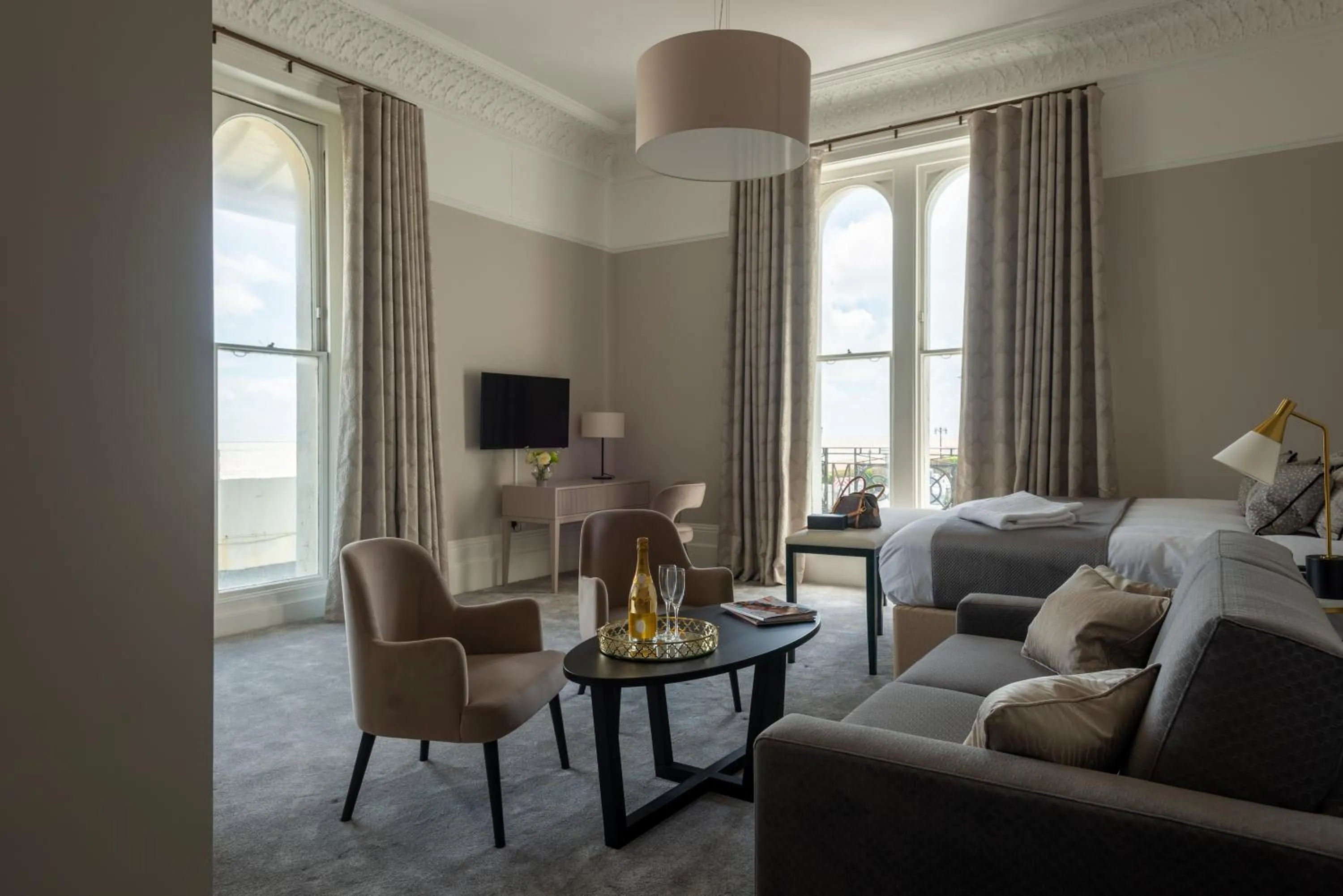 Photo of the whole room, Bed in The Burlington