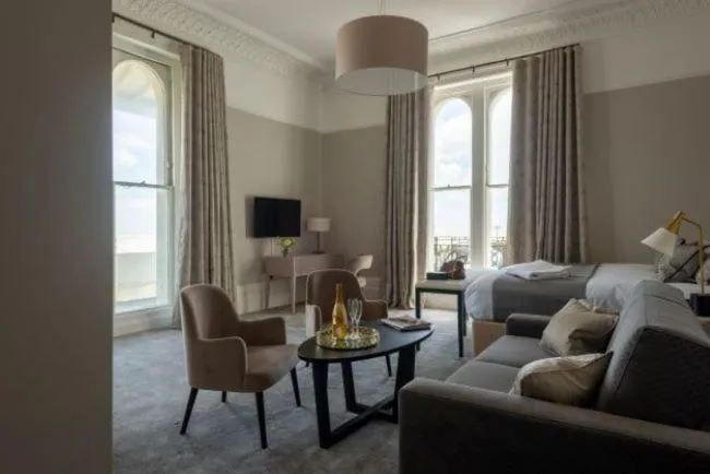 Bed in The Burlington