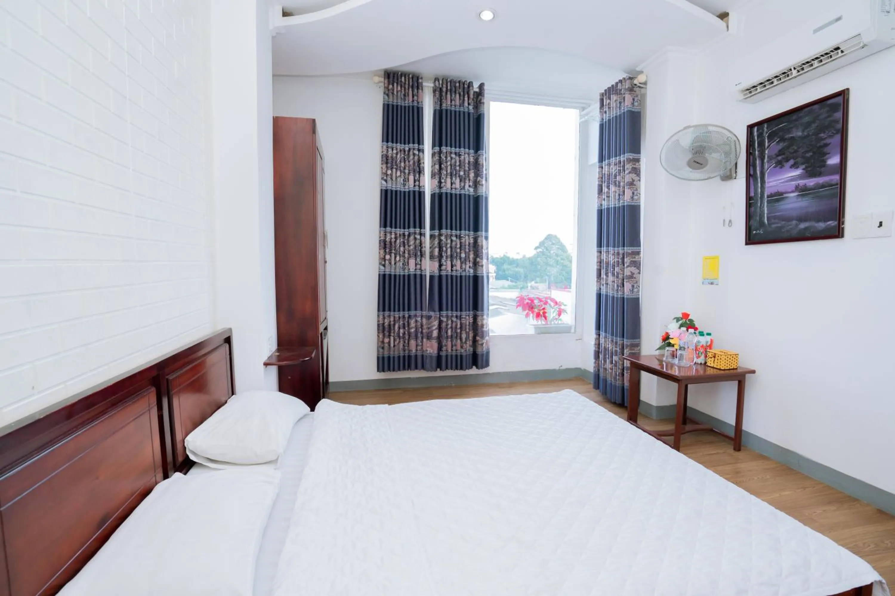 Bedroom, Bed in Triệu Vũ Hotel & Apartment