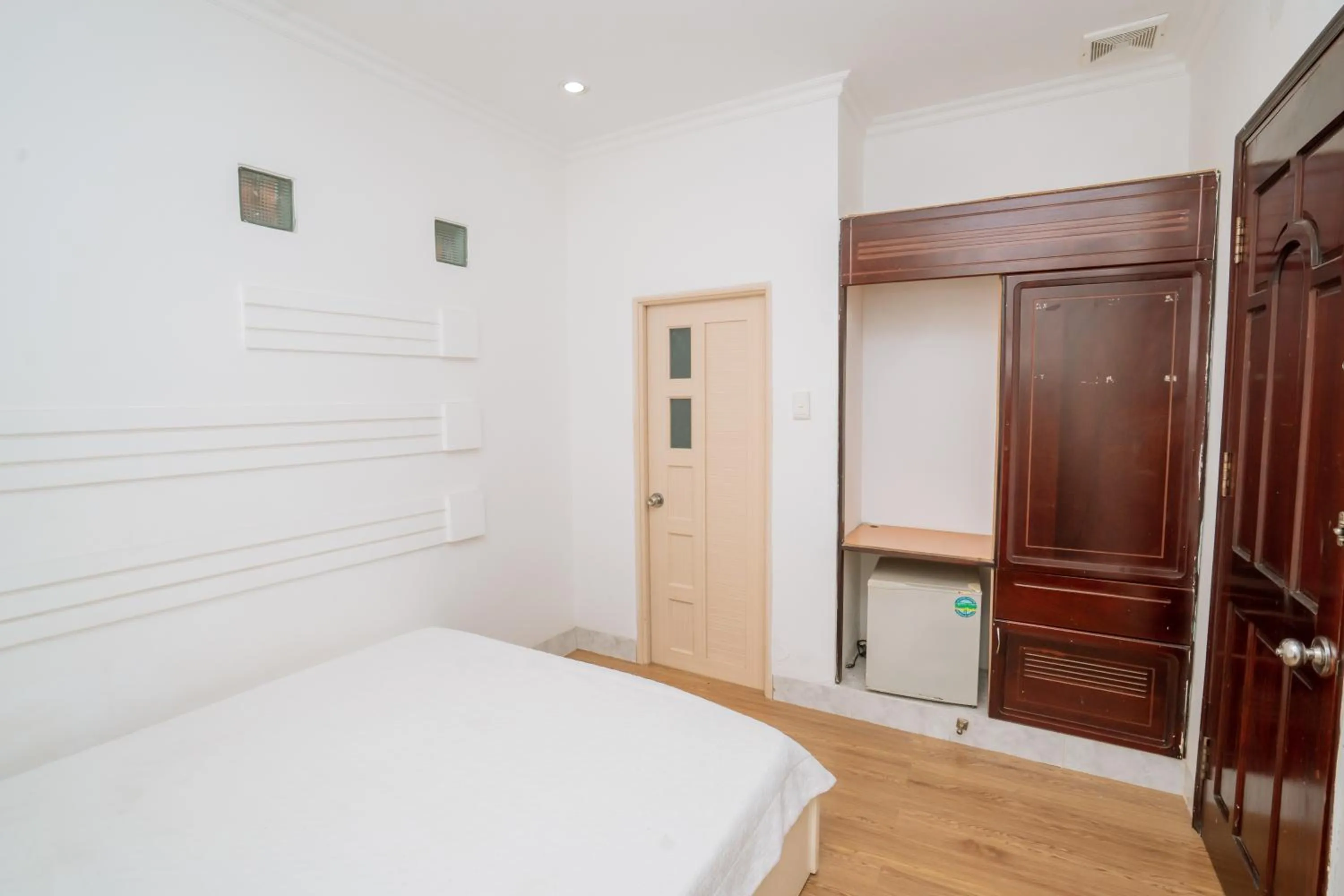 Bedroom, Bed in Triệu Vũ Hotel & Apartment