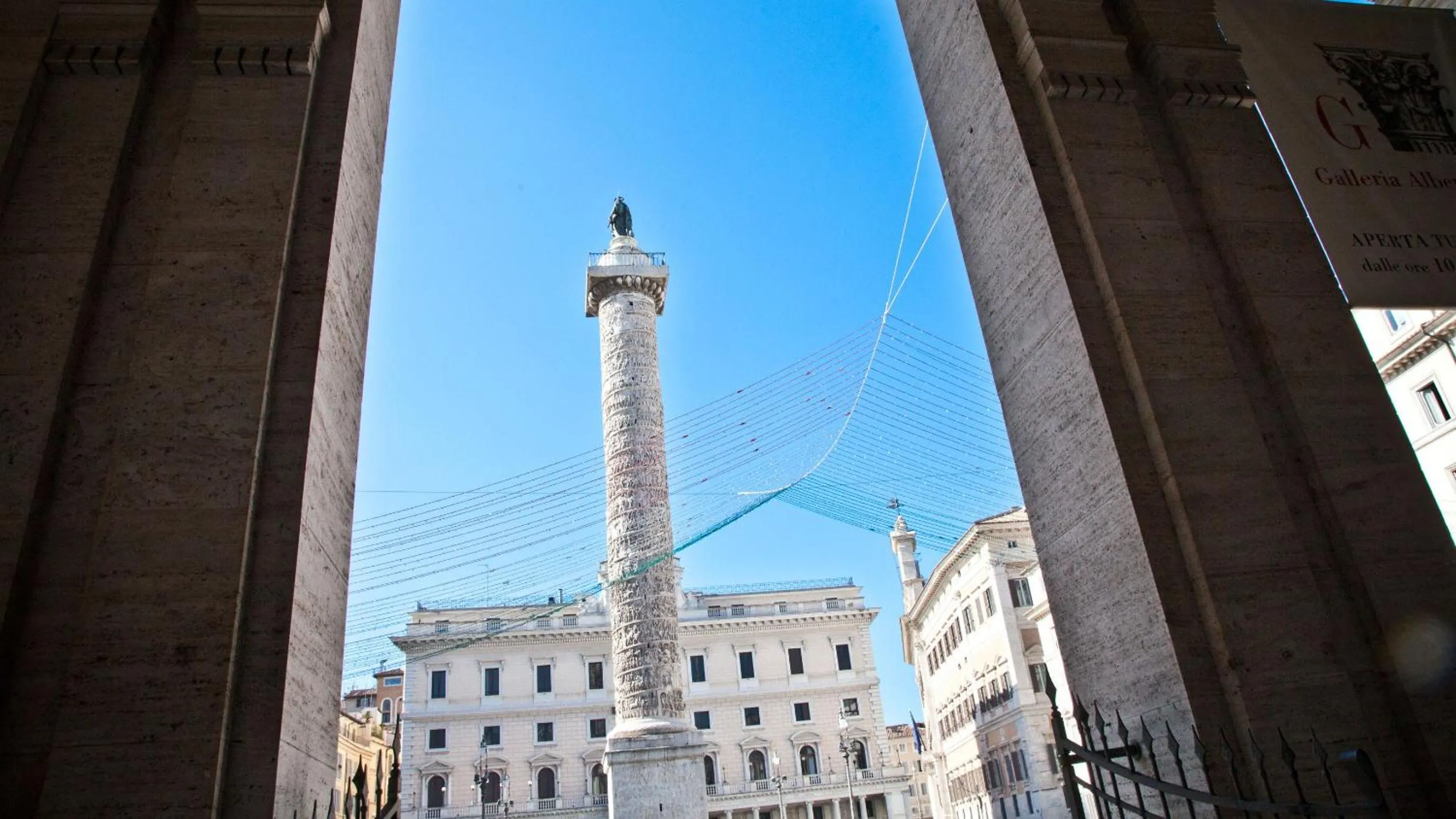 Facade/entrance in Circo Massimo Apartment 2