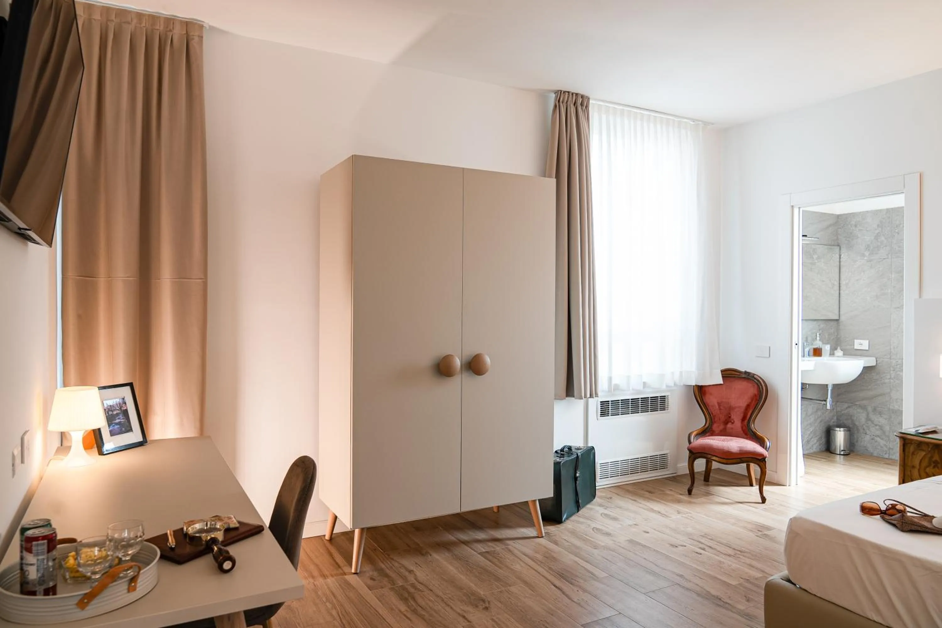 Bedroom, Bed in Villa Tosati