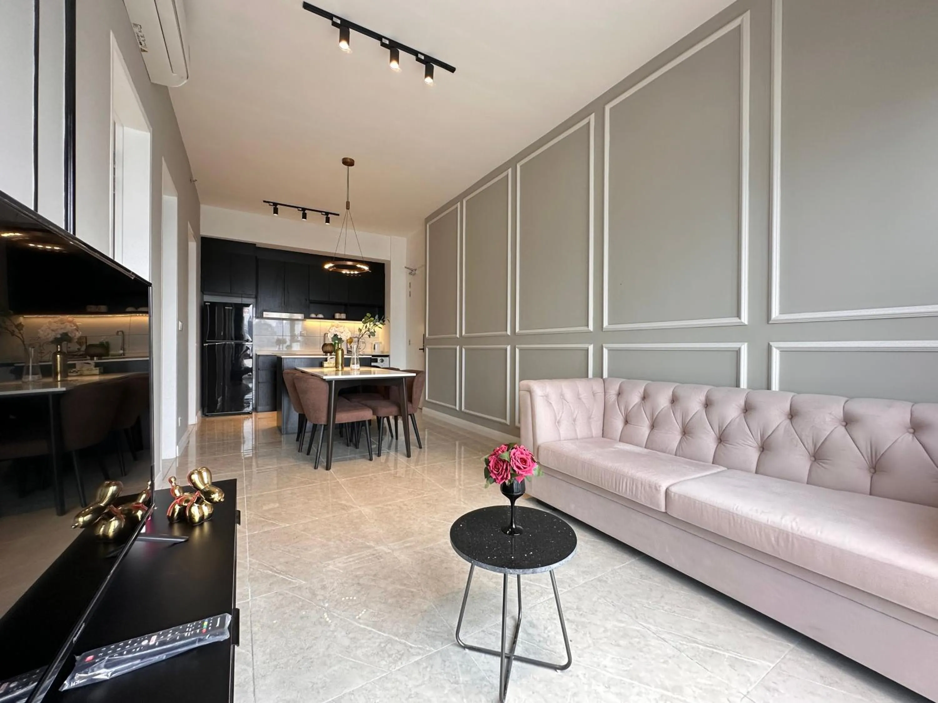 Kitchen or kitchenette in Axon Residence Bukit Bintang by Luna